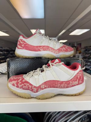 PO AIR JORDAN 11 LOW SNAKESKIN (2019) (WOMENS) SIZE 9W