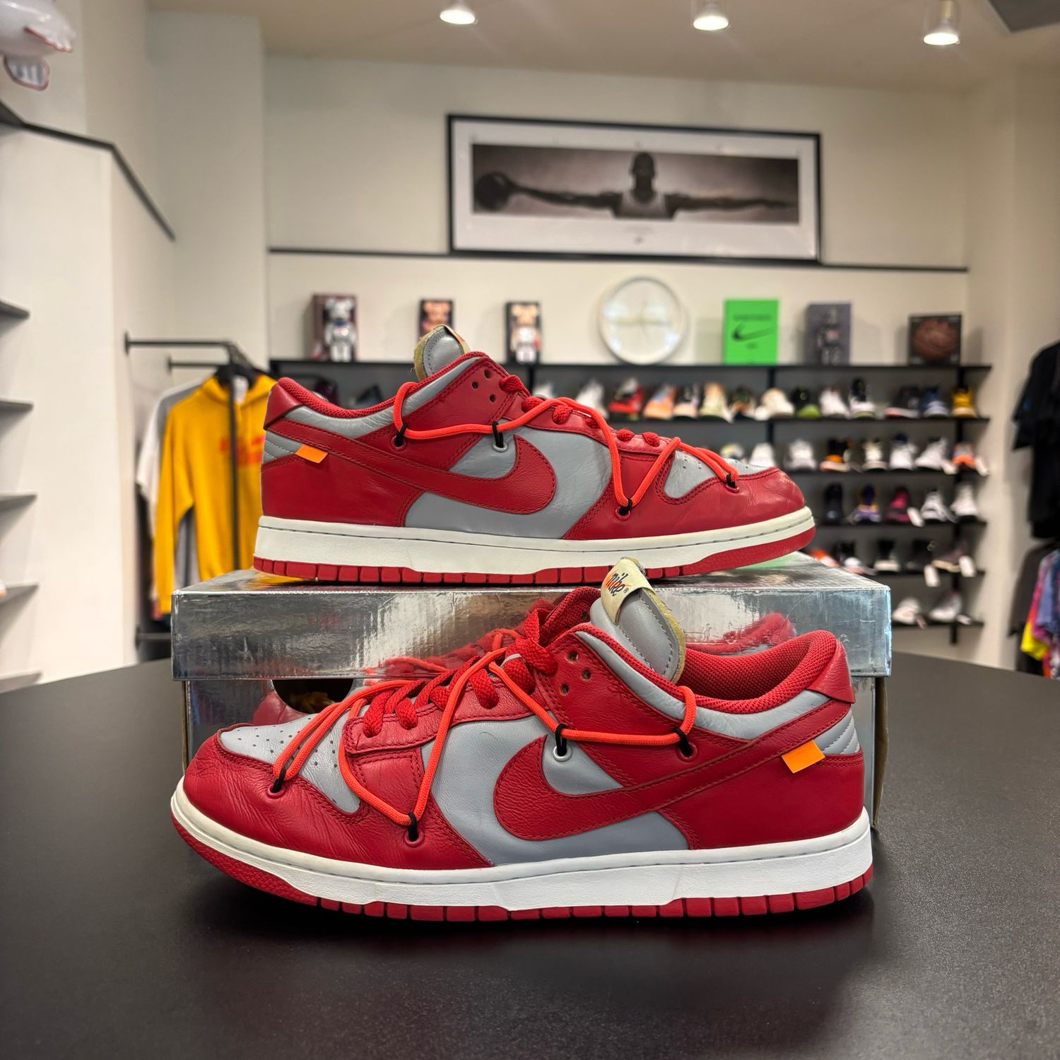 PO2 NIKE DUNK LOW OFF WHITE UNIVERSITY RED SIZE 10.5
