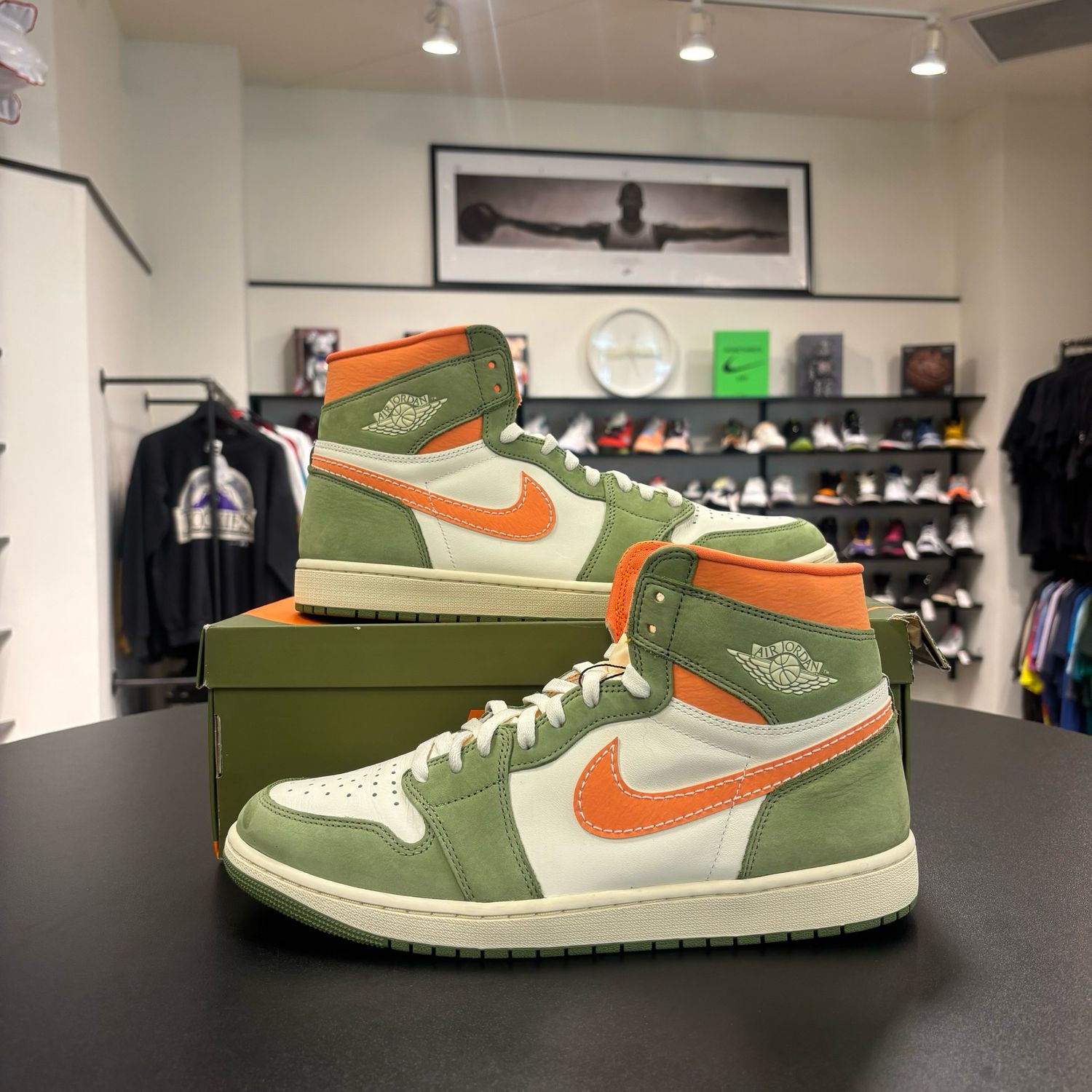 PO AIR JORDAN 1 CRAFT CELADON SIZE 13