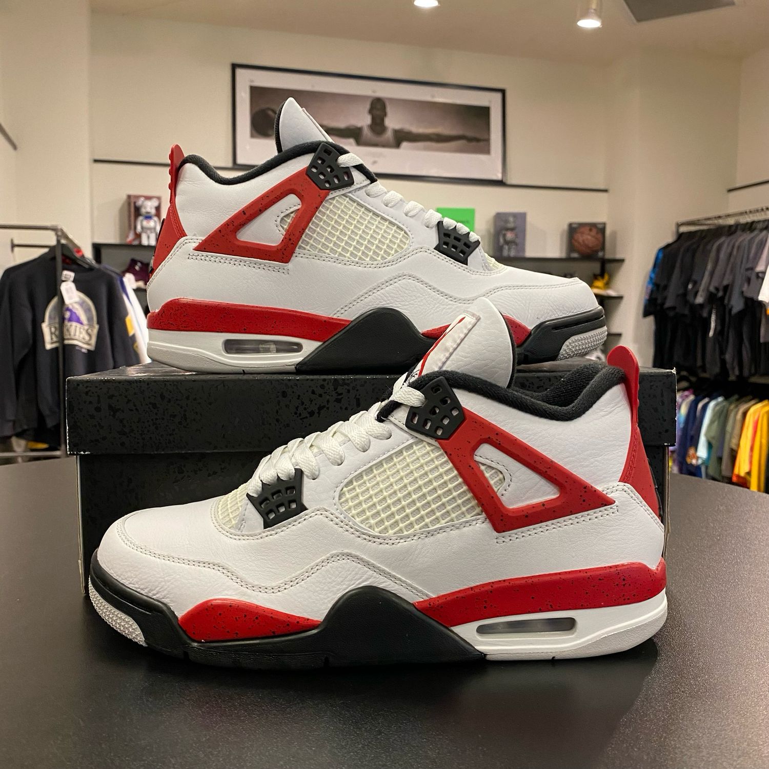 PO2 AIR JORDAN 4 RED CEMENT SIZE 9