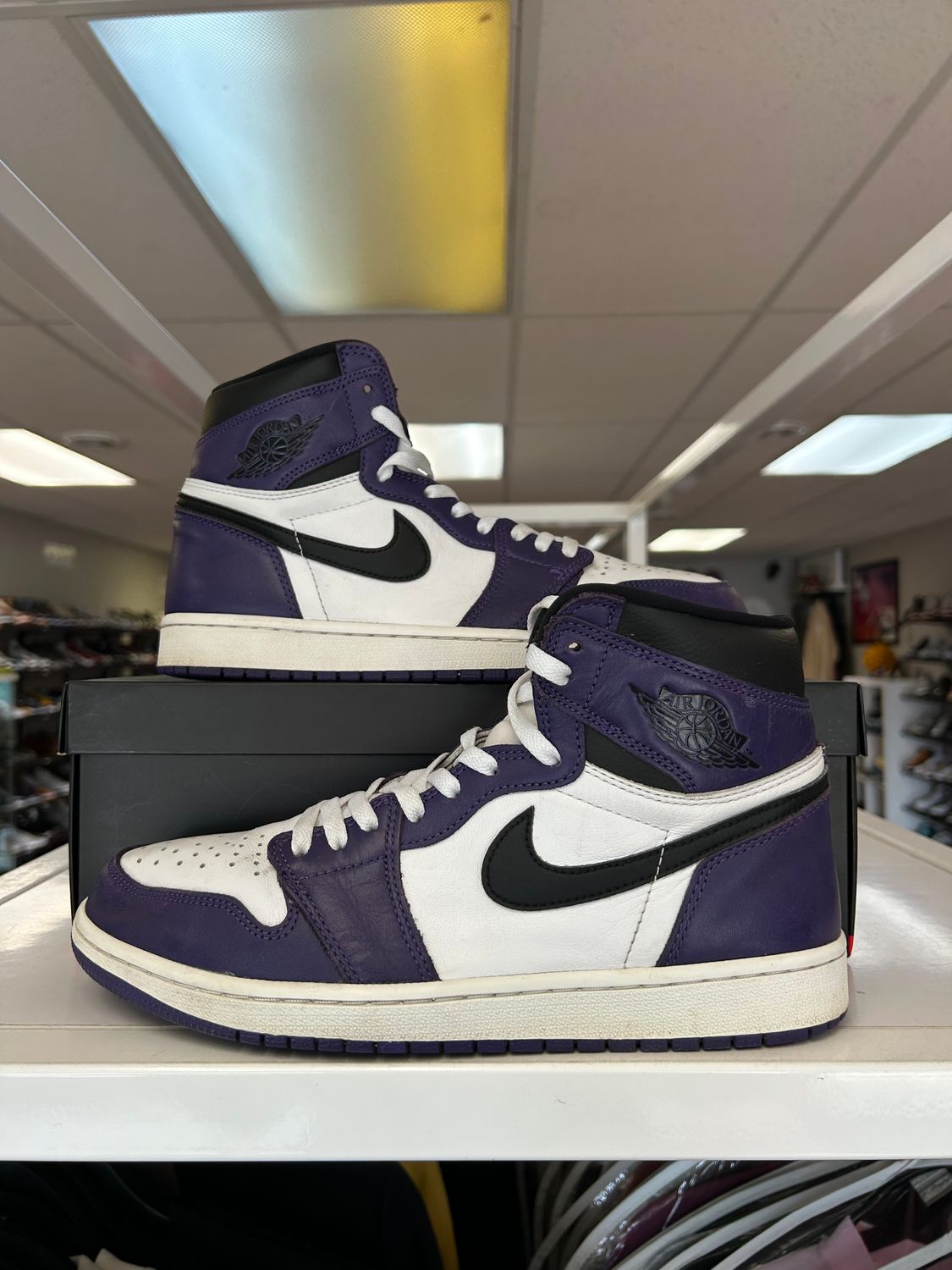 PO AIR JORDAN 1 RETRO HIGH COURT PURPLE WHITE SIZE 10