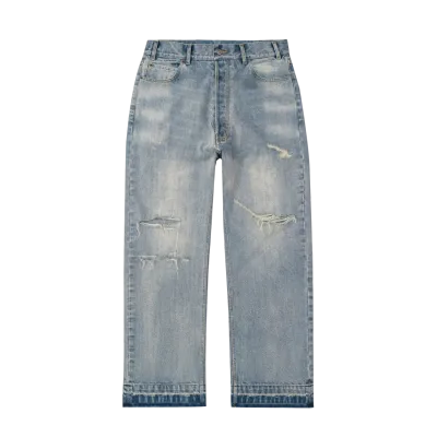 NEW BRAVEST STUDIOS THRASHED BAGGY JEANS