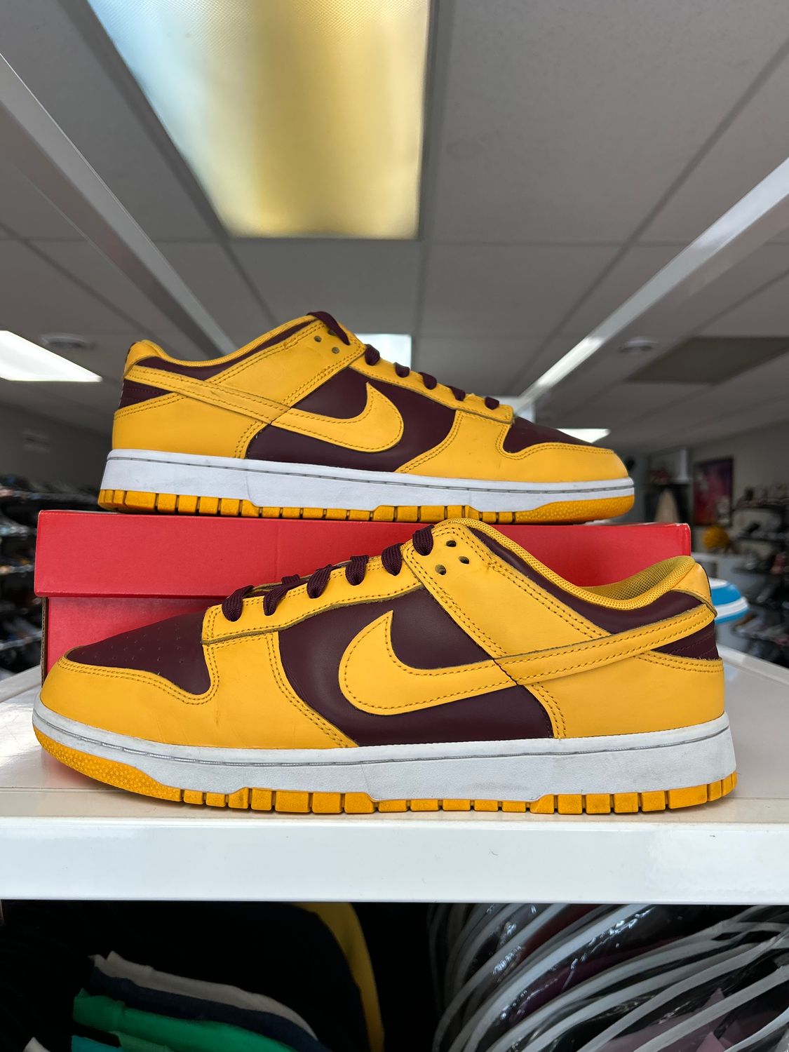 PO NIKE DUNK LOW ARIZONA STATE SIZE 12
