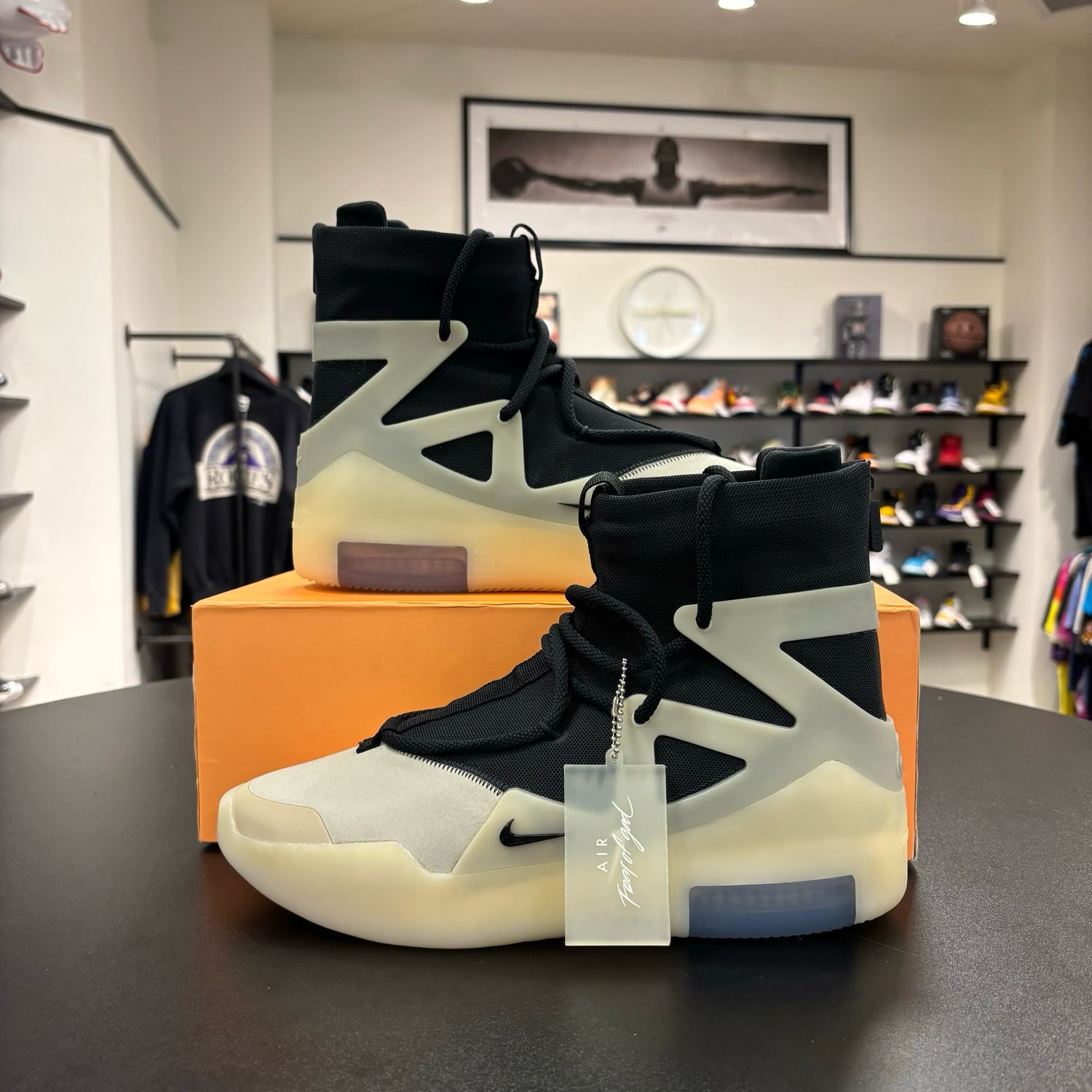 NEW NIKE FEAR OF GOD 1 STRING THE QUESTION