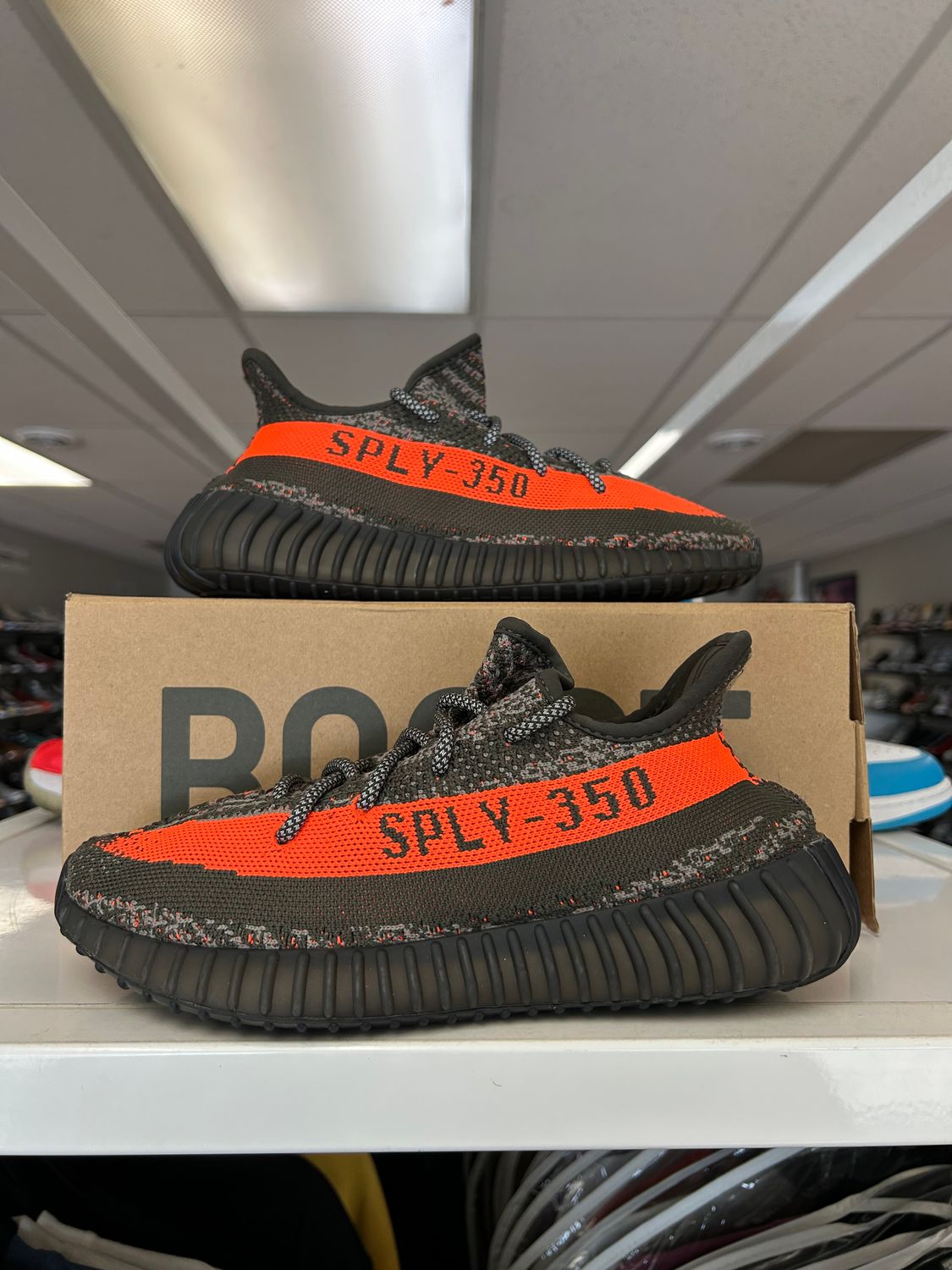 PO ADIDAS YEEZY BOOST 350 V2 CARBON BELUGA SIZE 6.5