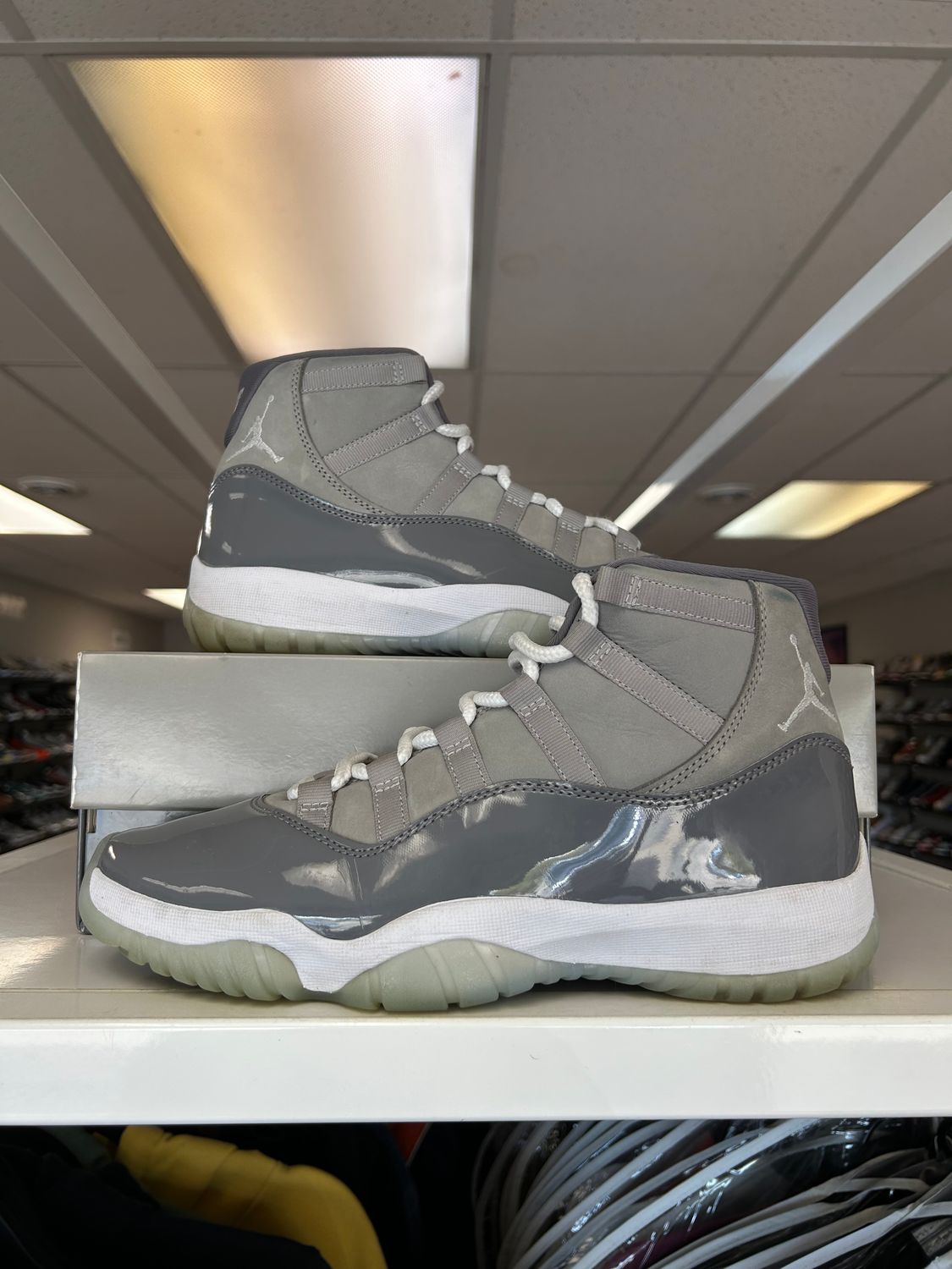PO AIR JORDAN 11 COOL GREY (2021) SIZE 9
