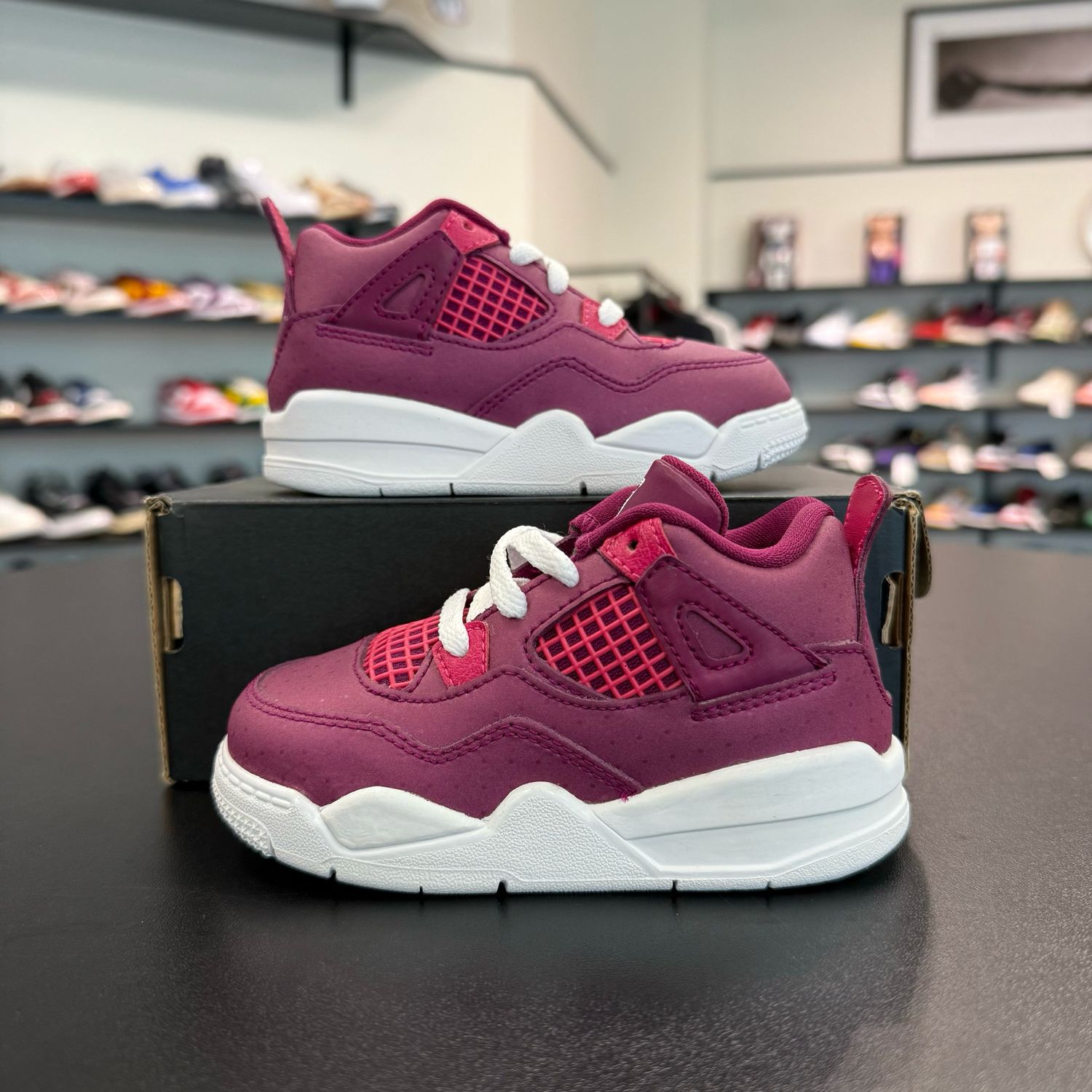 NEW AIR JORDAN 4 VALENTINES DAY