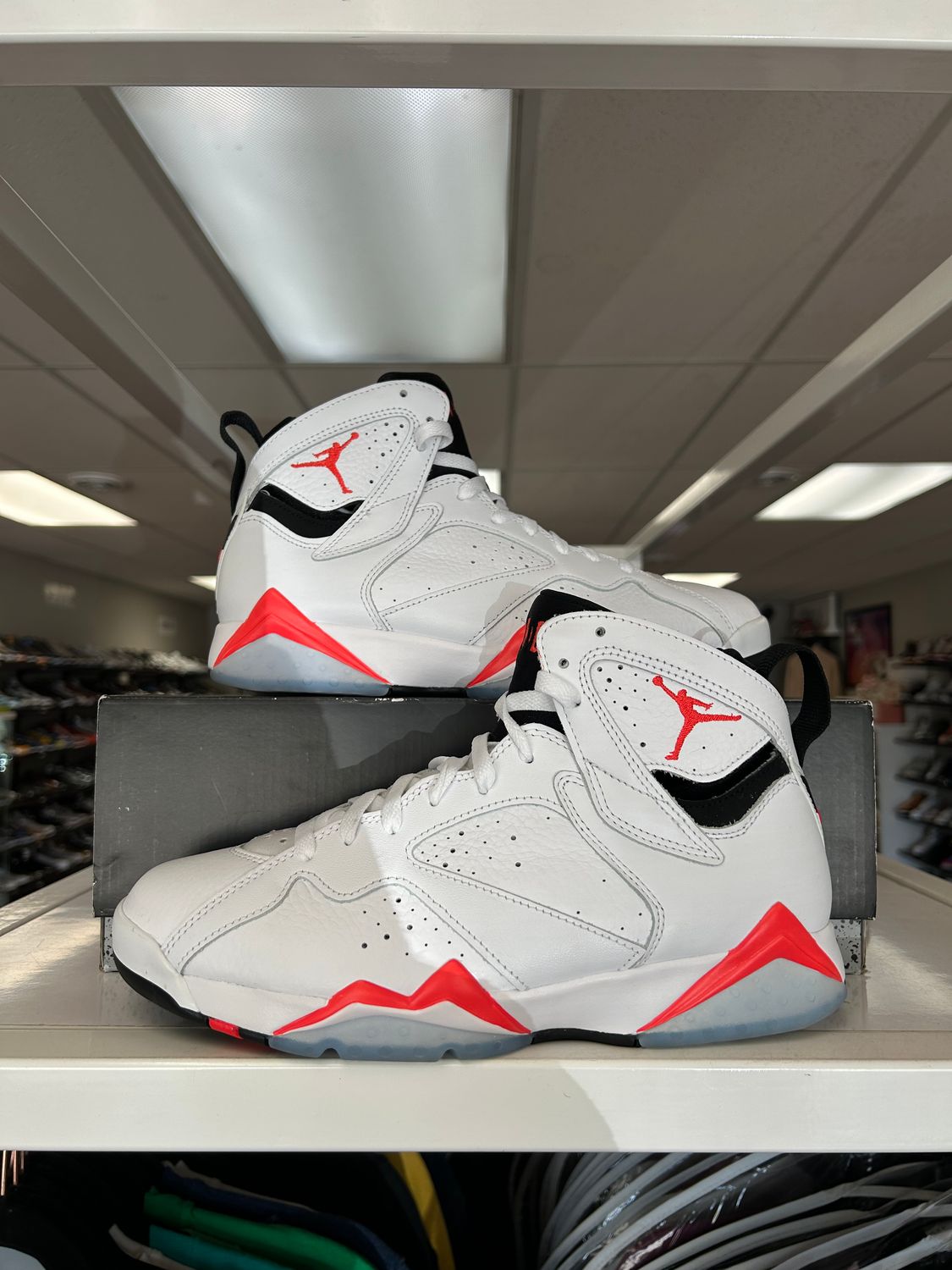 PO AIR JORDAN 7 RETRO WHITE INFRARED SIZE 9
