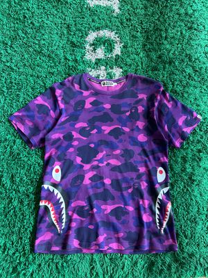 PO BAPE CAMO SHARK TEE SIZE XL