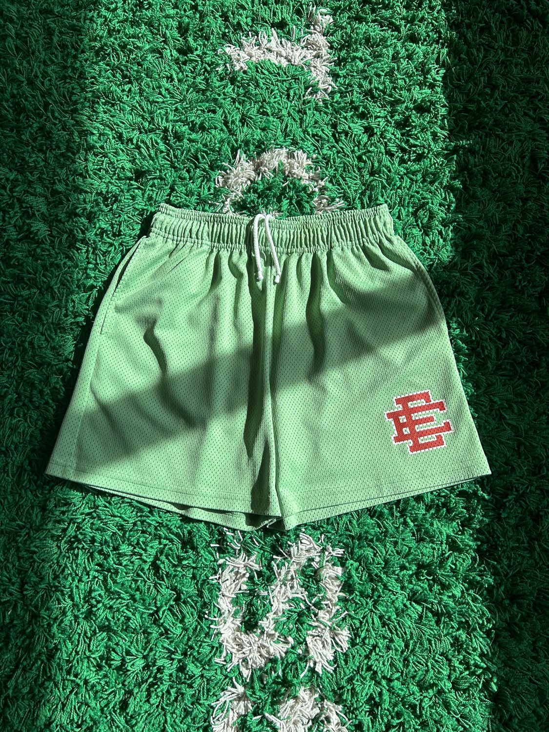 PO ERIC EMANUEL MINT SIZE LARGE