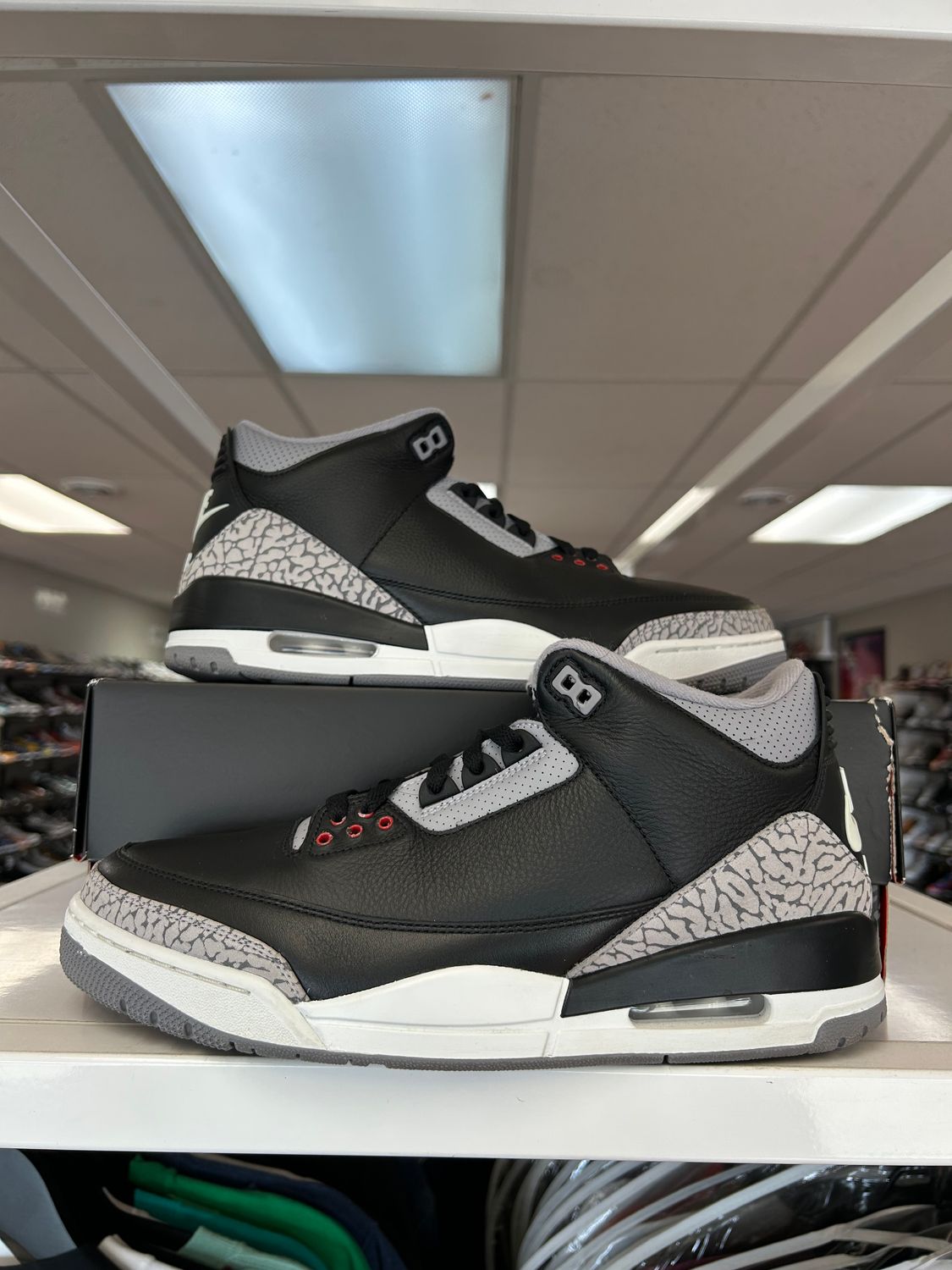 PO AIR JORDAN 3 RETRO OG BLACK CEMENT (2024) SIZE 12