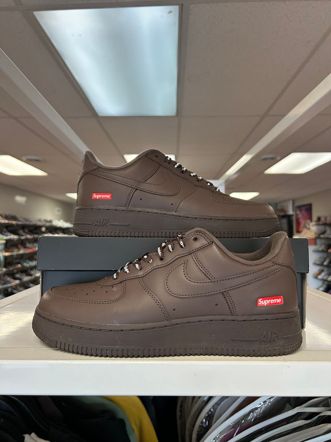 PO NIKE AIR FORCE 1 LOW SUPREME BAROQUE BROWN SIZE 8.5
