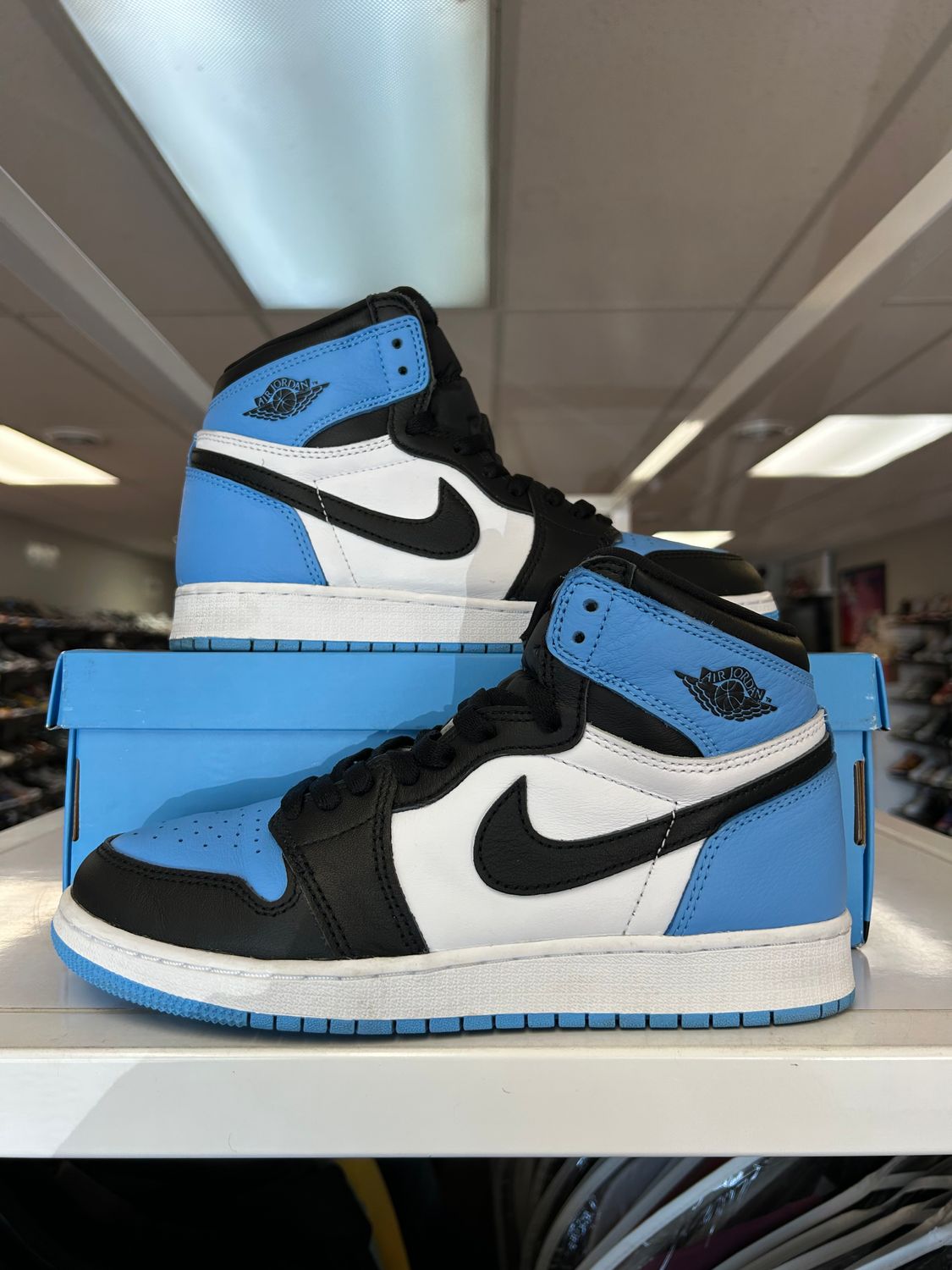 PO2 AIR JORDAN 1 UNC TOE SIZE 7
