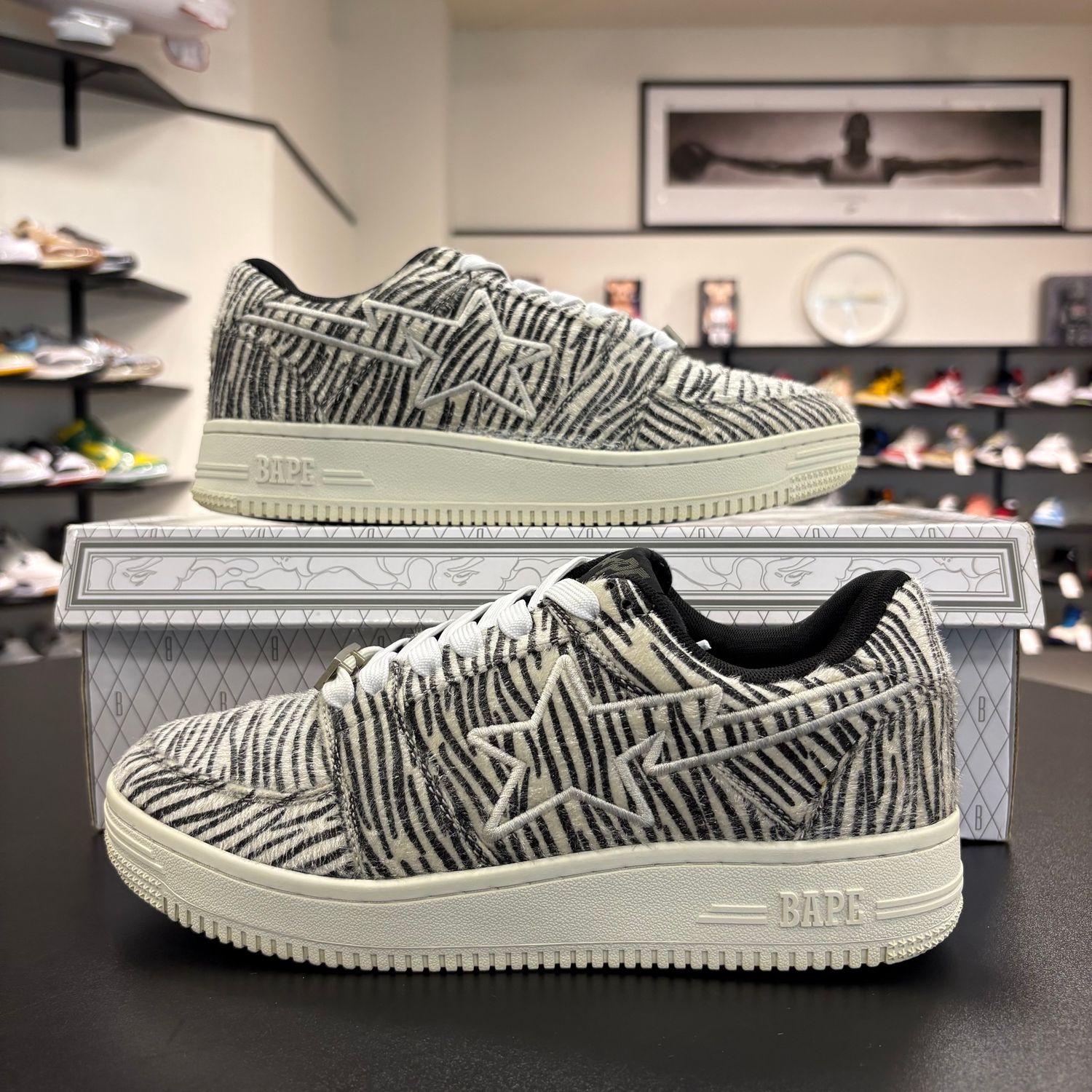 PO BAPE BAPESTA ZEBRA FAUX FUR SIZE 9