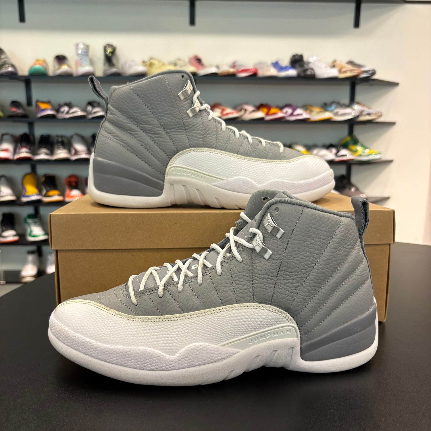 PONB AIR JORDAN 12 STEALTH SIZE 10