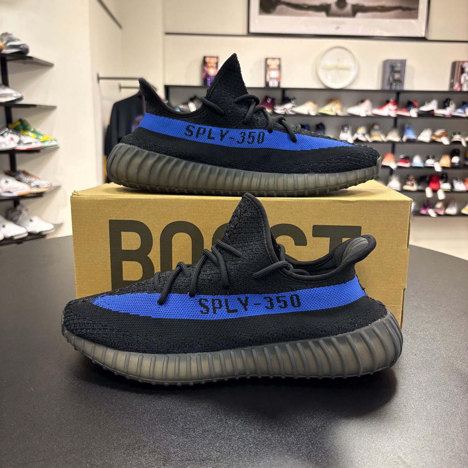 PO ADIDAS YEEZY 350 V2 DAZZLING BLUE SIZE 12