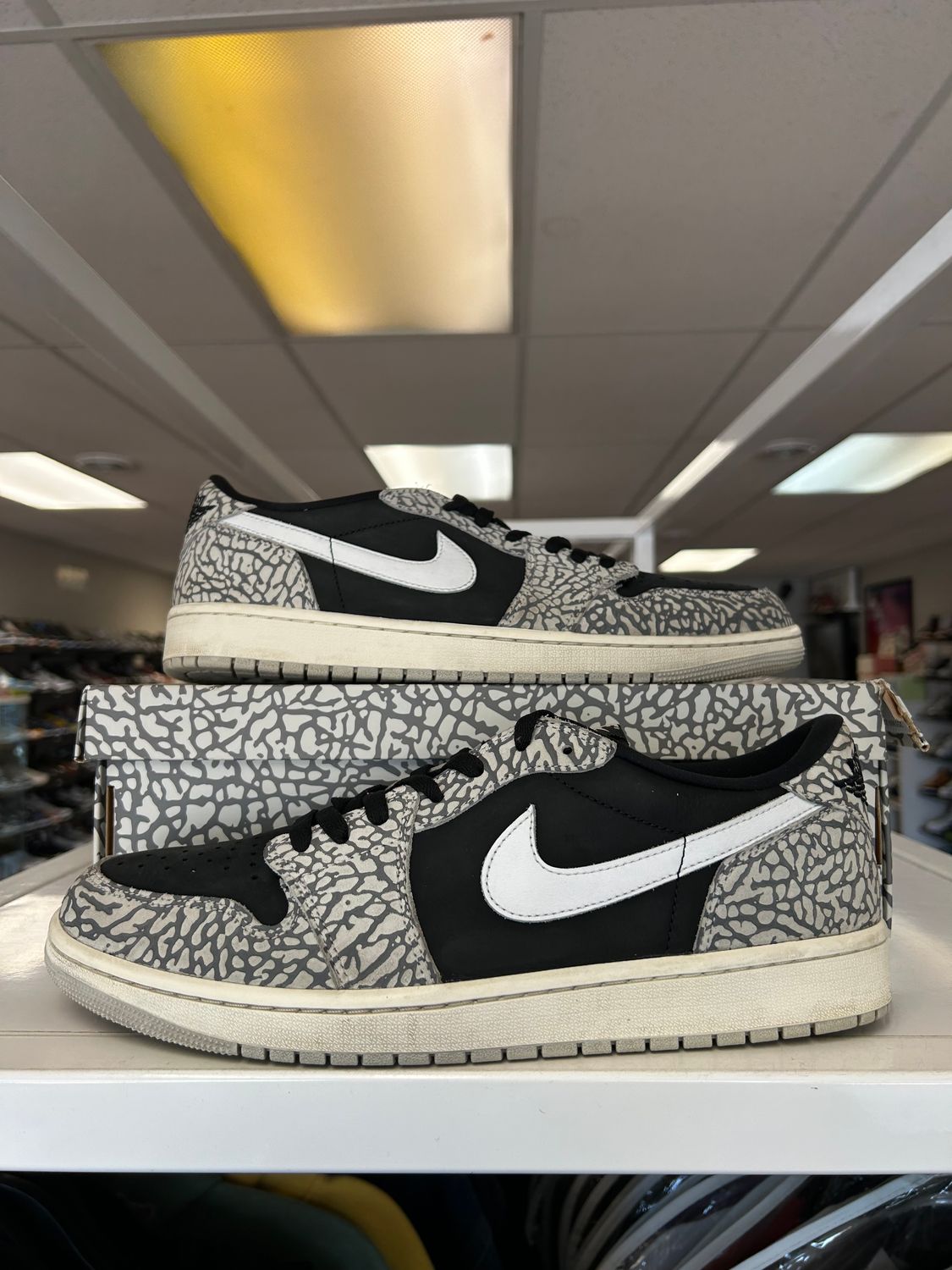 PO AIR JORDAN 1 RETRO LOW OG BLACK CEMENT SIZE 12