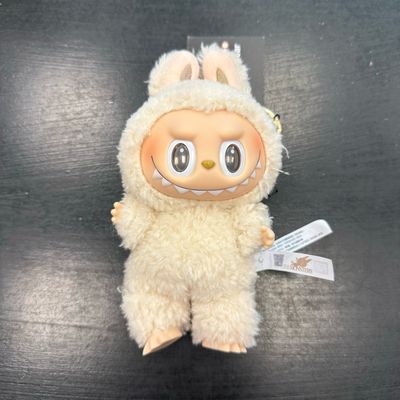 PO EXCITING MACORON POPMART LABUBU SOYMILK (WHITE)