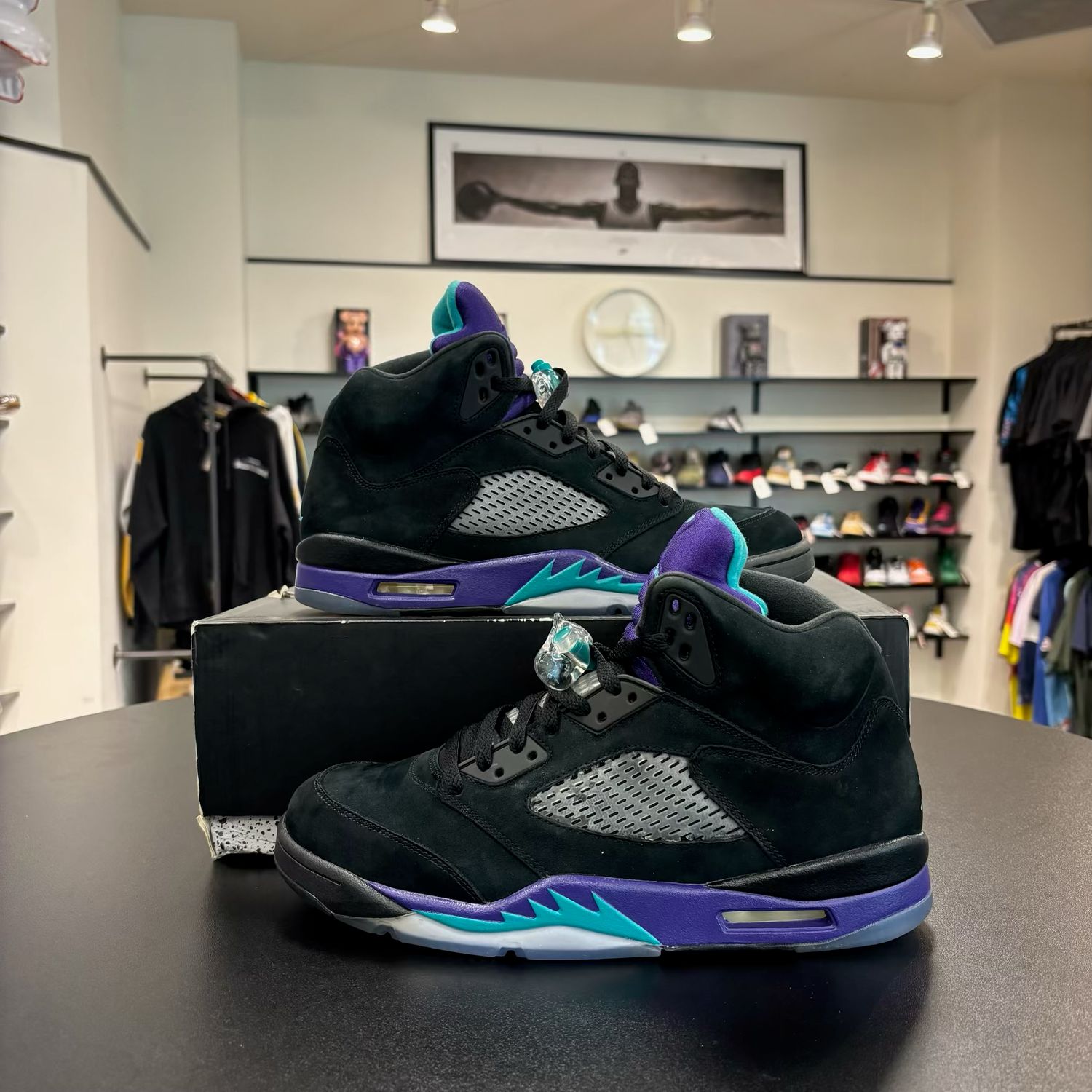 PO AIR JORDAN 5 BLACK GRAPE 2013 SIZE 11