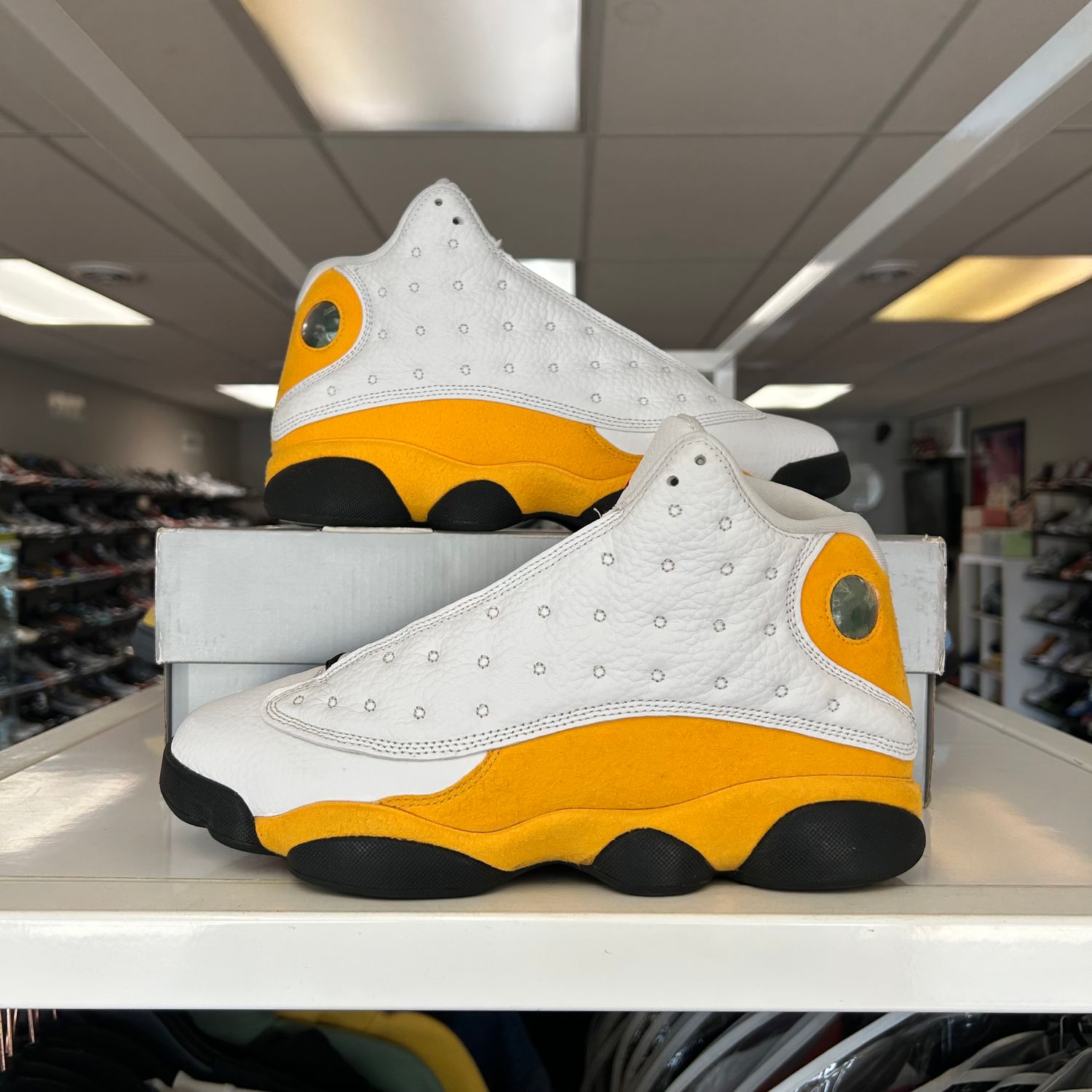PO2 AIR JORDAN 13 DEL SOL SIZE 8.5