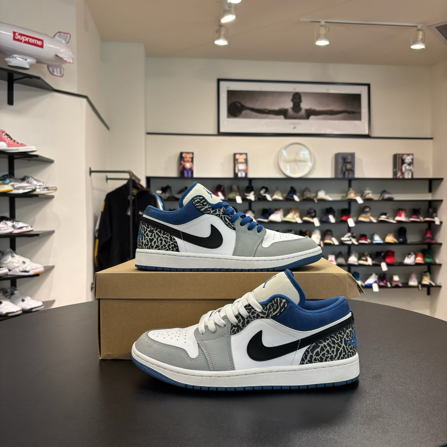 PONB AIR JORDAN 1 LOW SE TRUE BLUE SIZE 10