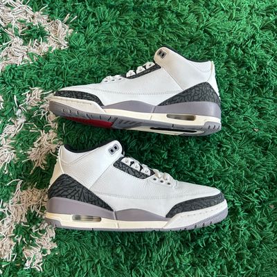 PO AIR JORDAN 3 RETRO CEMENT GREY SIZE 9