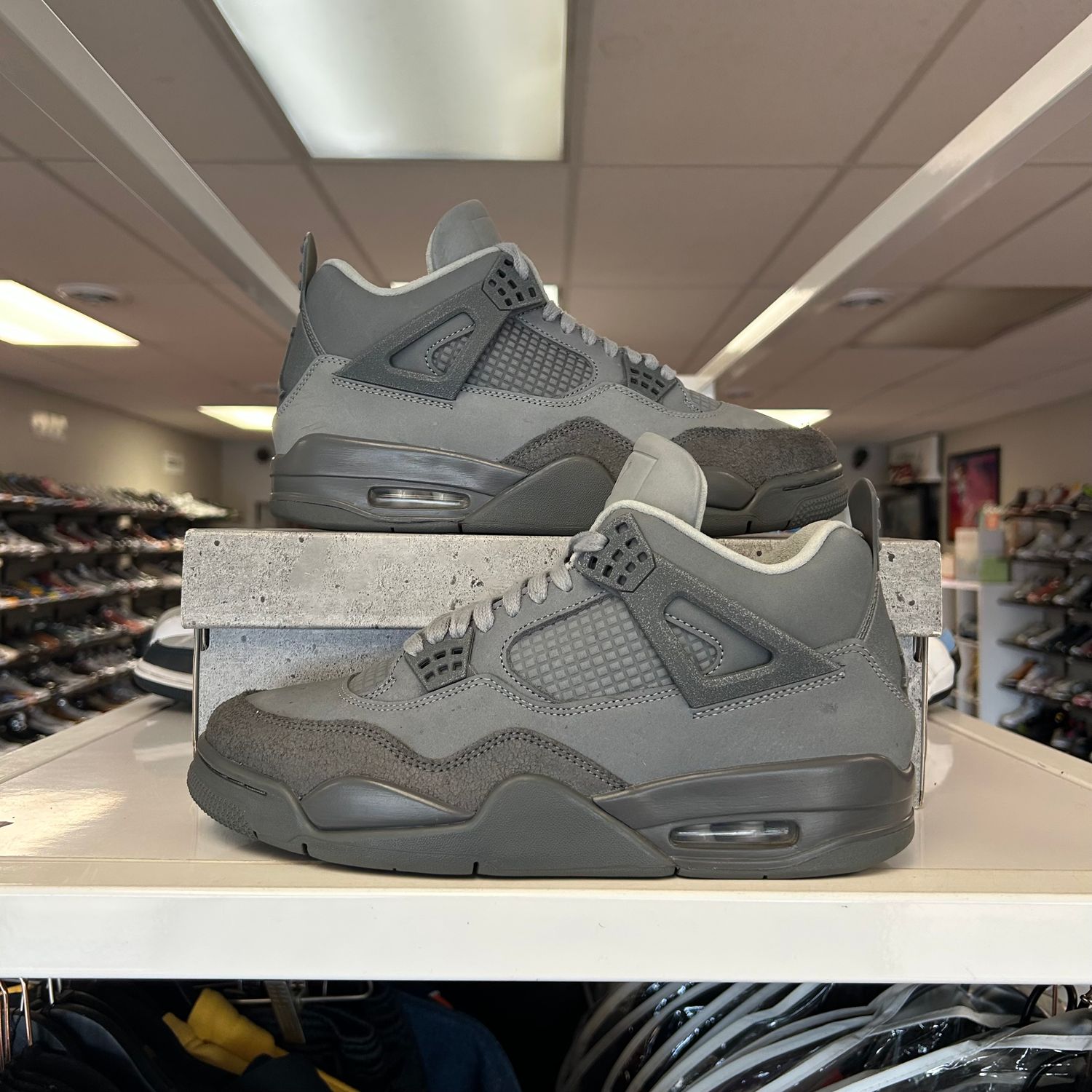PO AIR JORDAN 4 RETRO SE PARIS OLYMPIC WET CEMENT SIZE 9