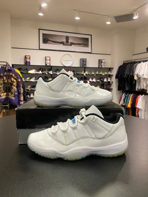 PO AIR JORDAN 11 LOW LEGEND BLUE SIZE 9