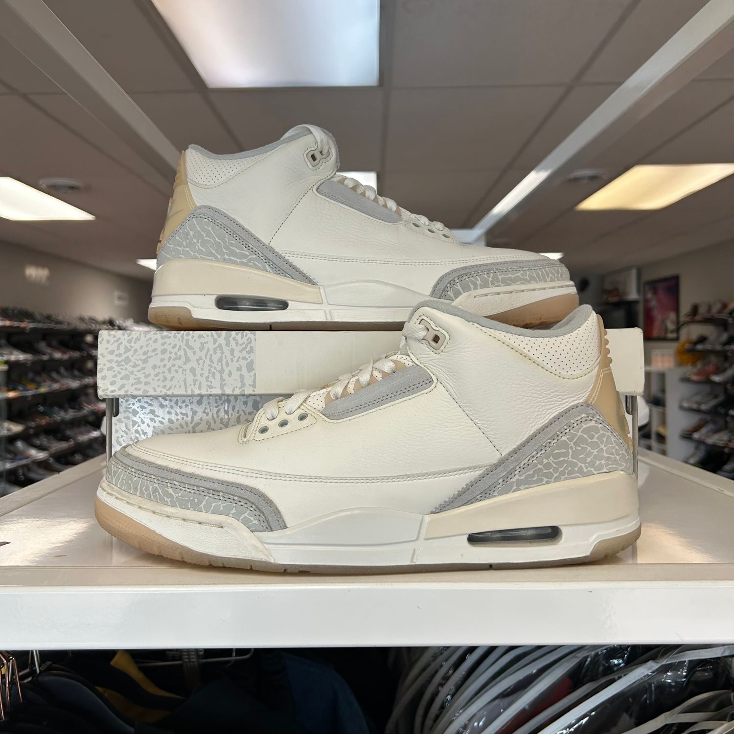 PO2 AIR JORDAN 3 CRAFT IVORY SIZE 12