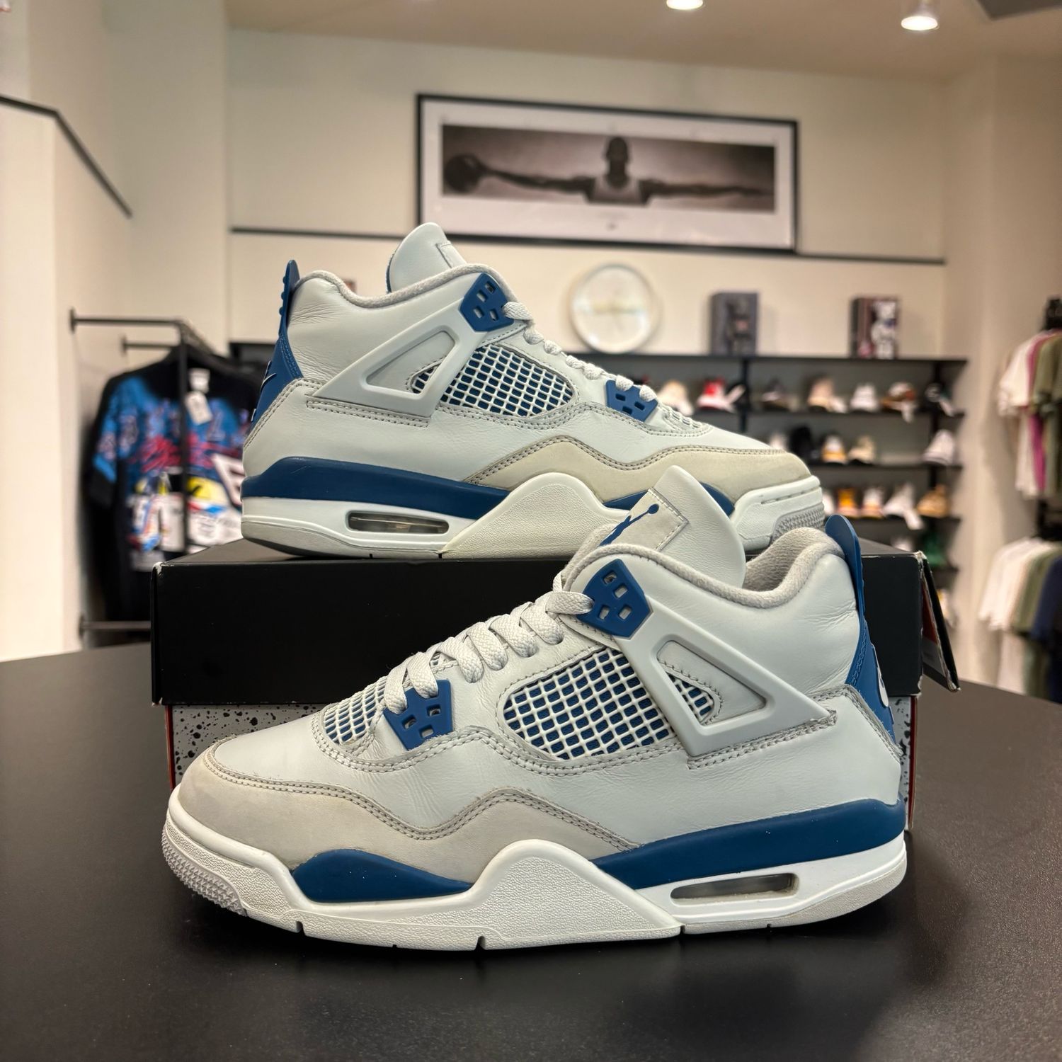 PO2  AIR JORDAN 4 MILITARY BLUE (2024) SIZE 7Y