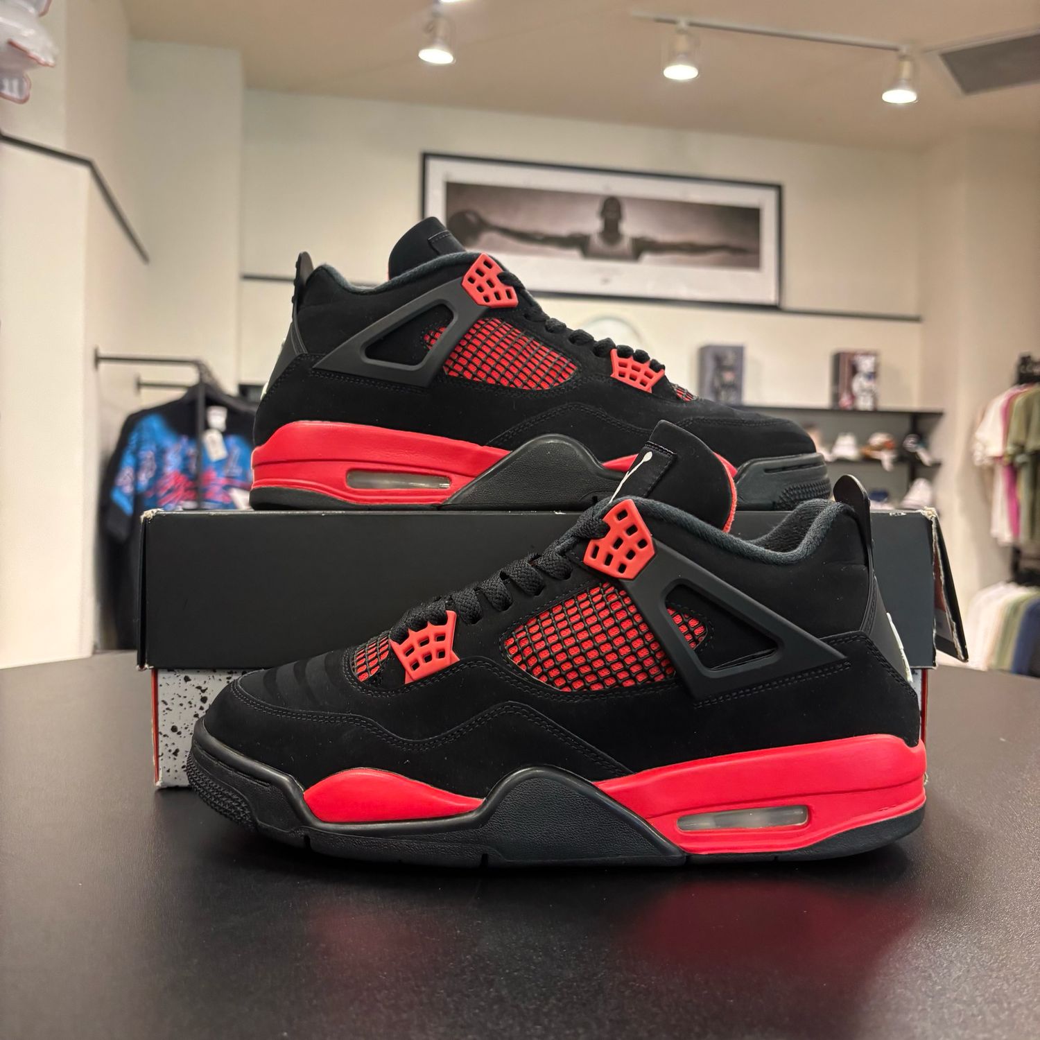 PO2 AIR JORDAN 4 RED THUNDER SIZE 10