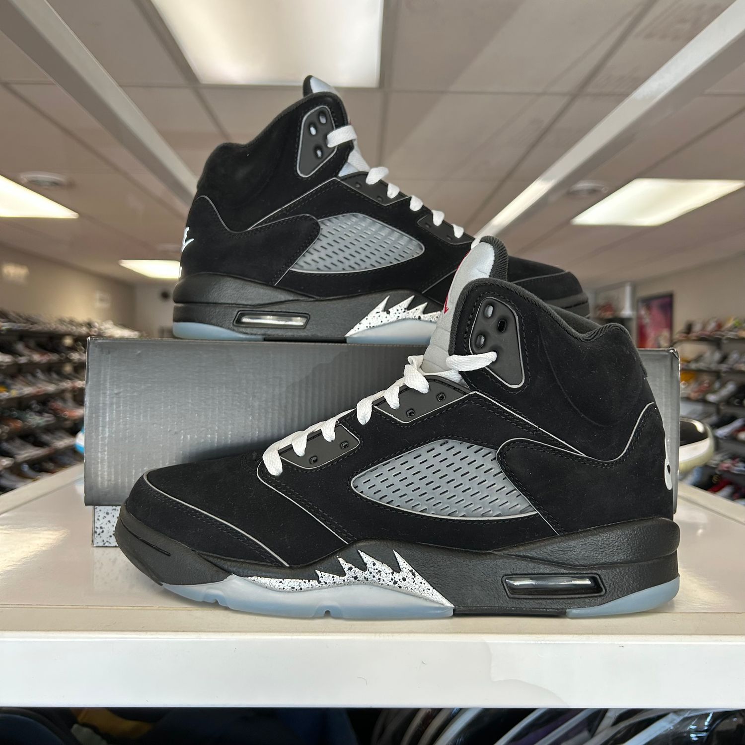 PO AIR JORDAN 5 RETRO OG BLACK METALLIC REIMAGINED SIZE 8.5