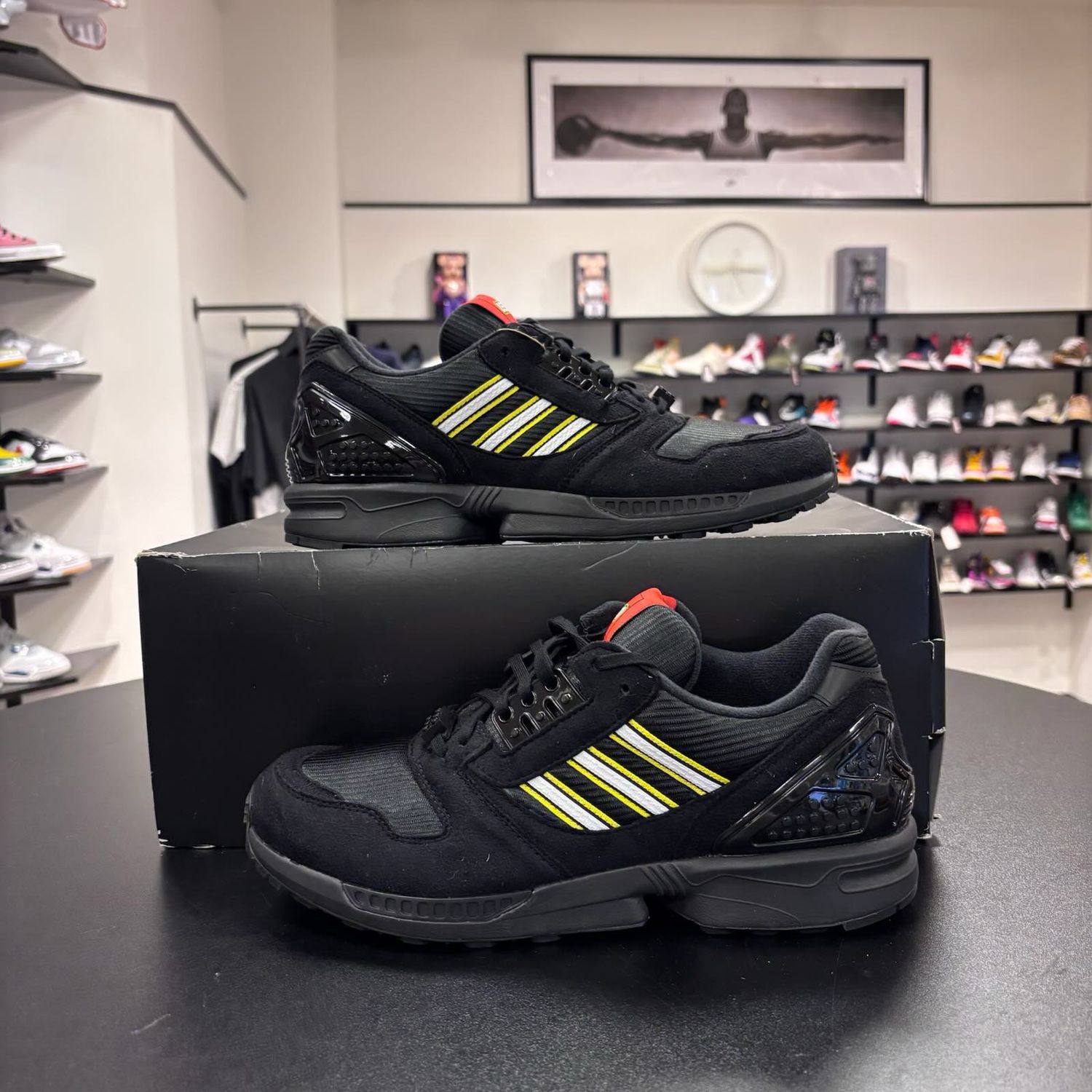 NEW ADIDAS ZX 8000 LEGO COLOR PACK BLACK SIZE 10.5