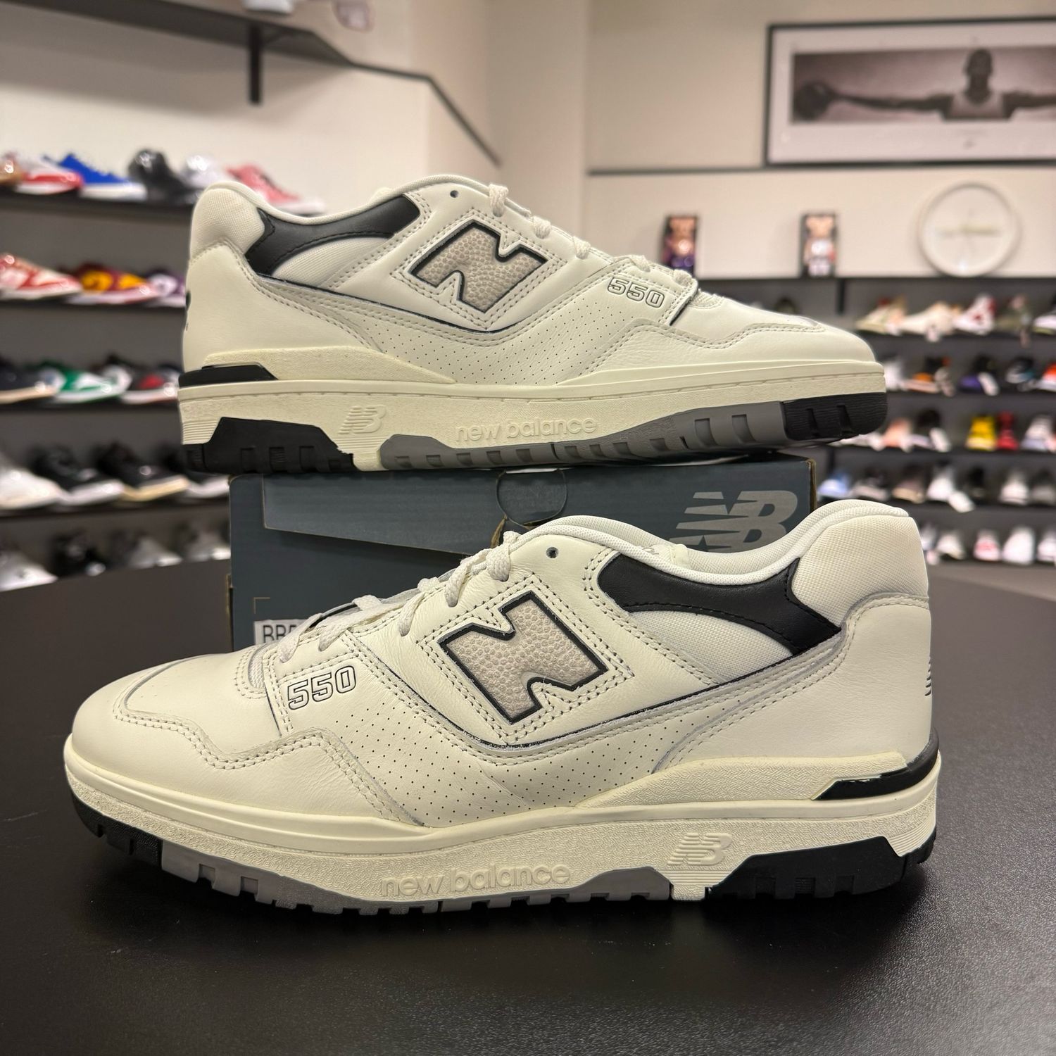 NEW NEW BALANCE 550 CREAM BLACK