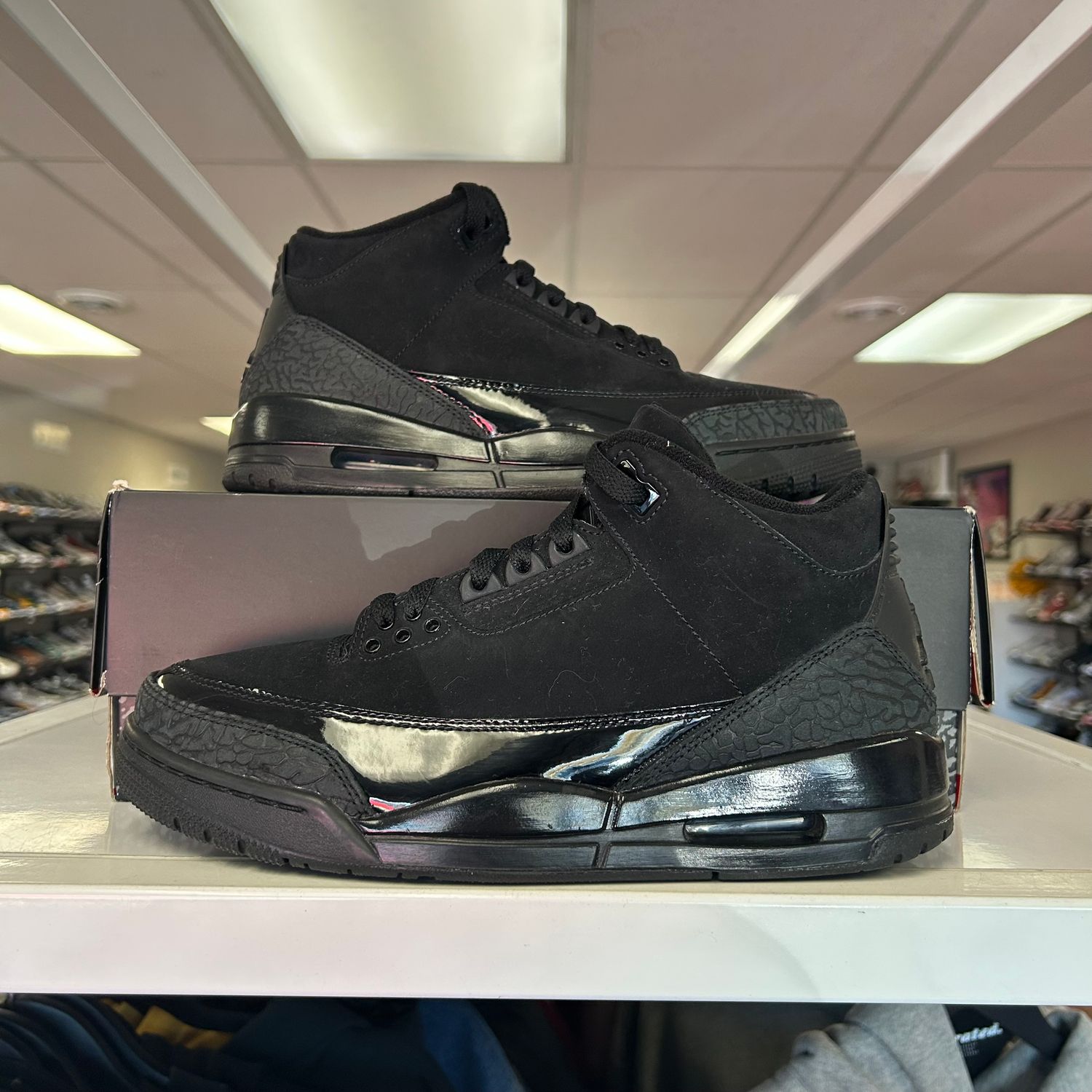 PO2 AIR JORDAN 3 BLACK CAT SIZE 8.5