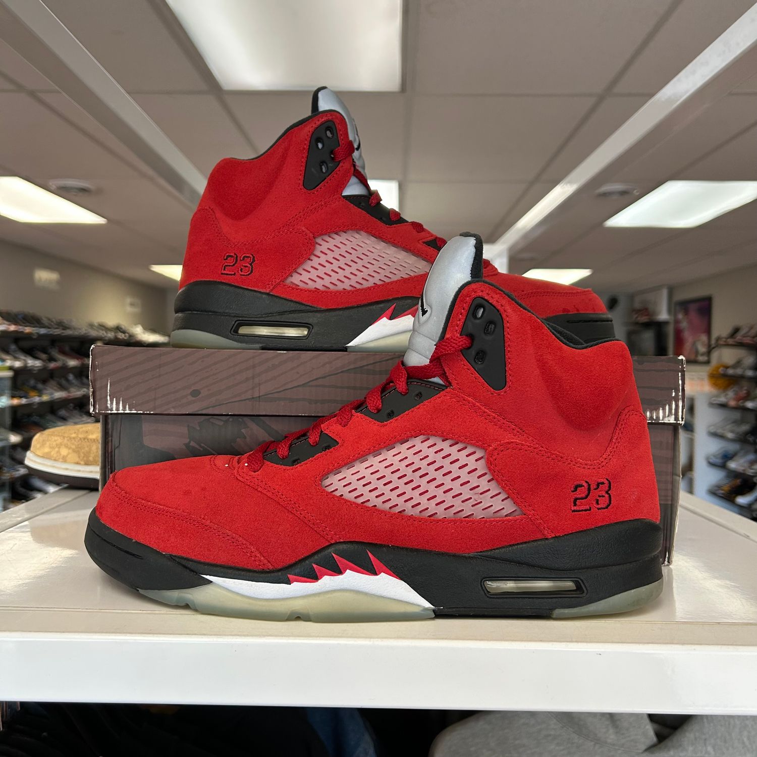 PO4 AIR JORDAN 5 RAGING BULLS 2021 SIZE 12