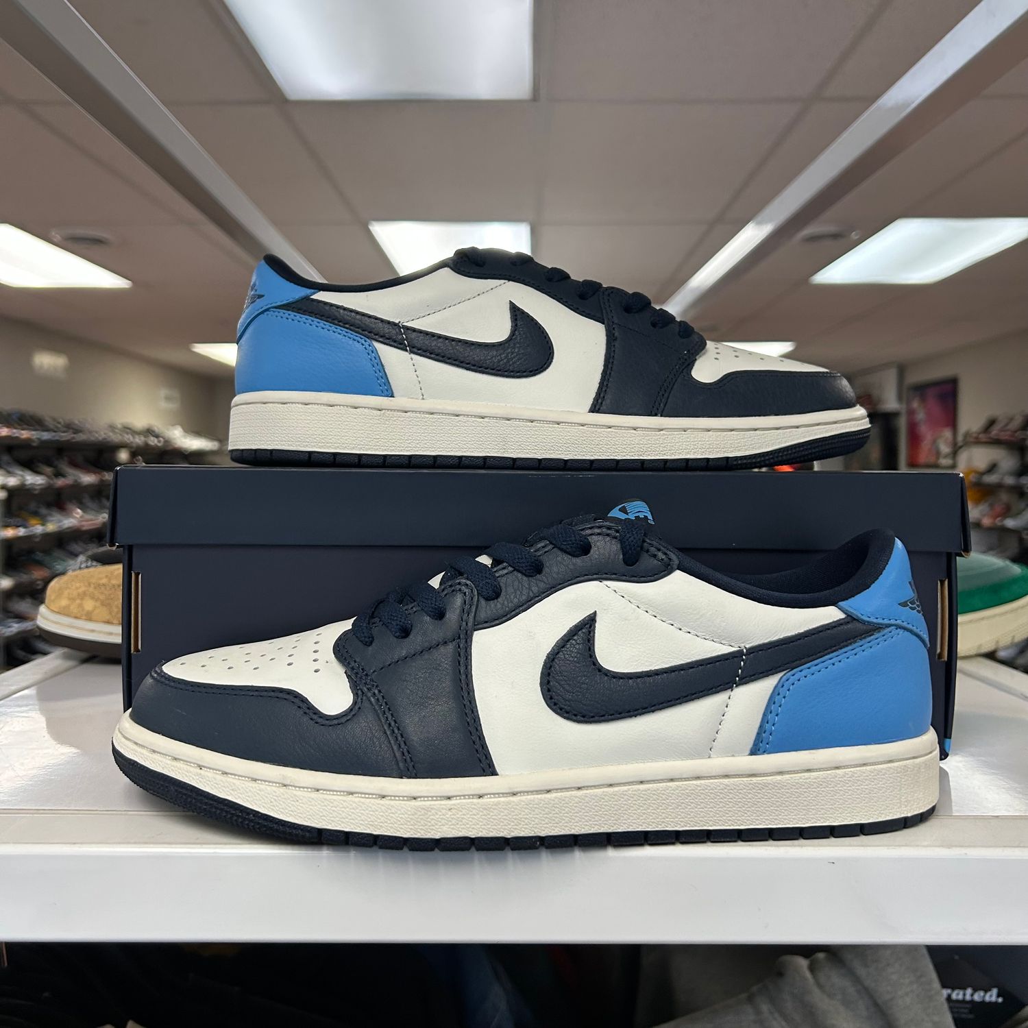 PO AIR JORDAN 1 LOW OG OBSIDIAN UNC SIZE 10