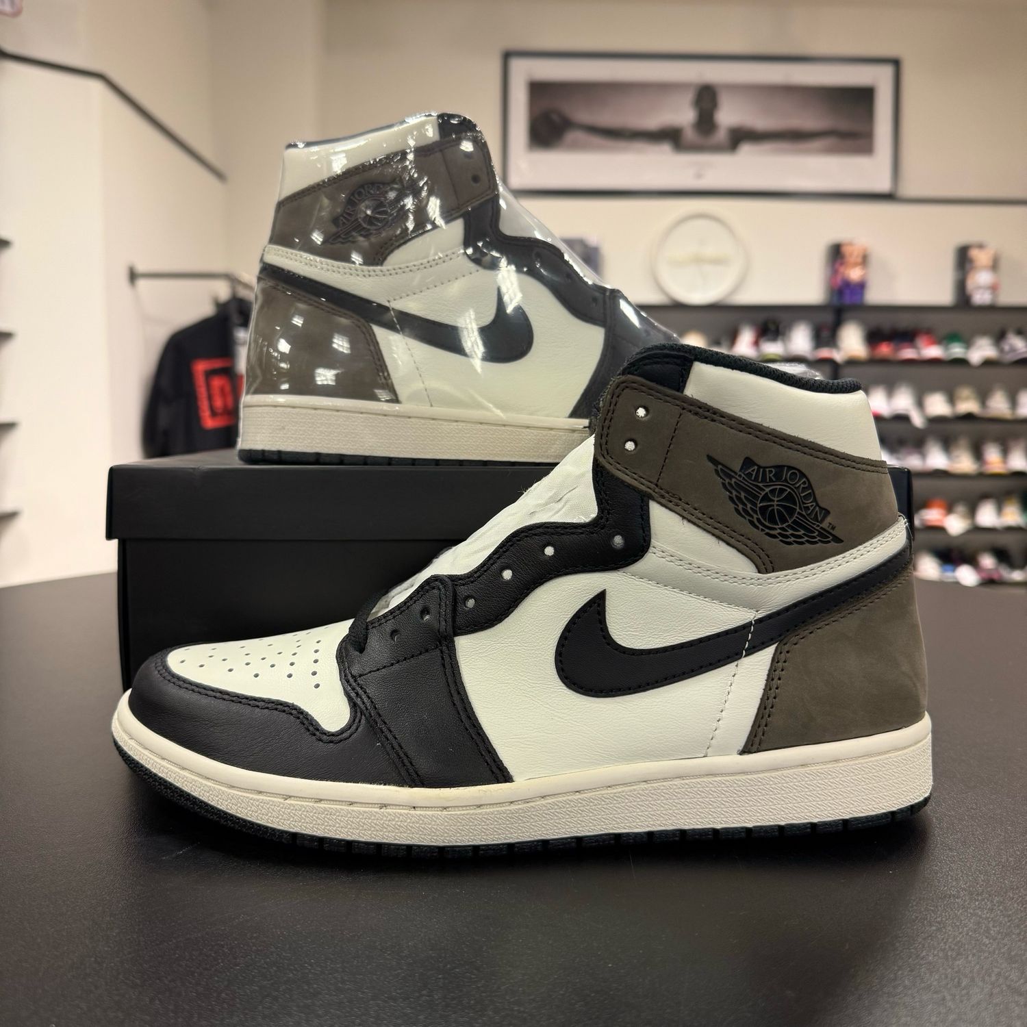 NEW AIR JORDAN 1 MOCHA