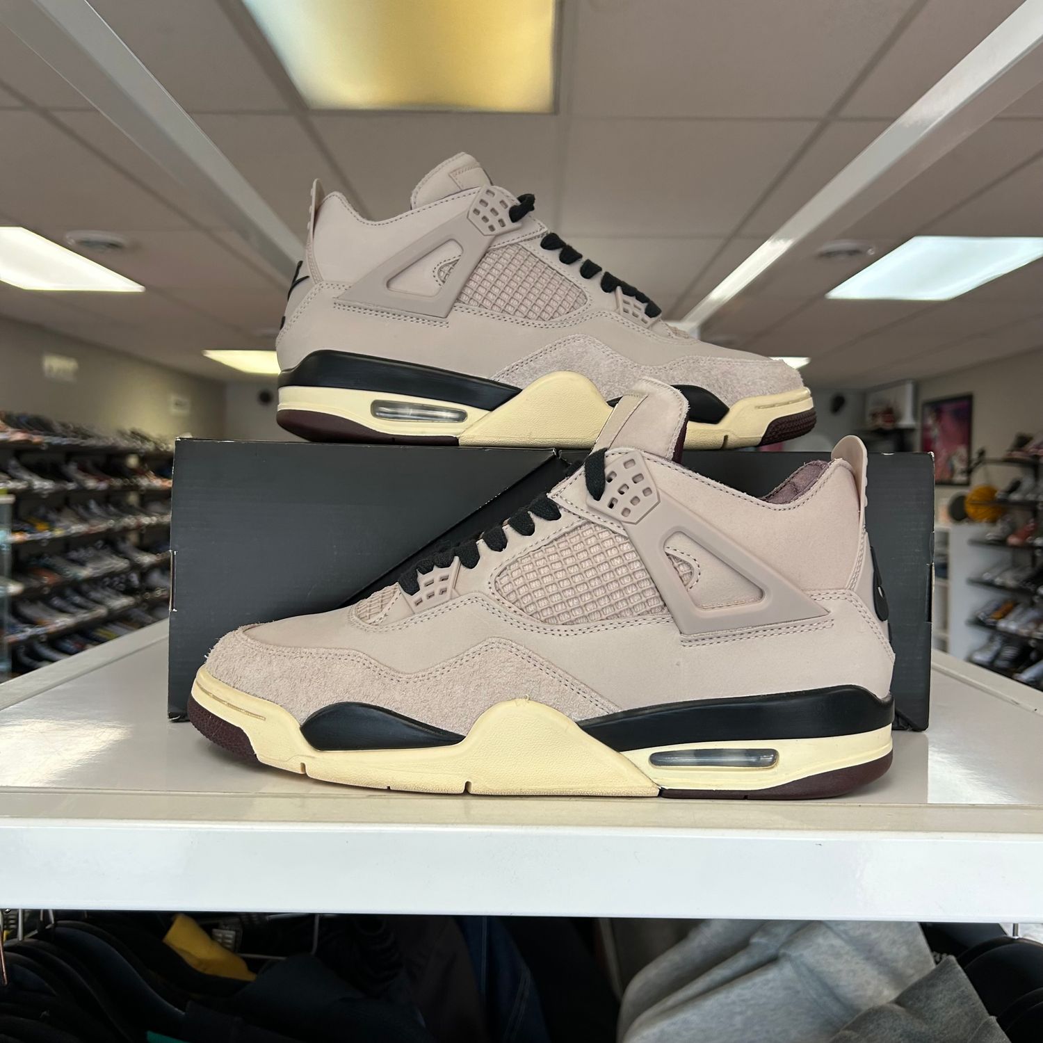 PO AIR JORDAN 4 RETRO OG SP A MA MANIERE WHILE YOU WERE SLEEPING (WOMENS) SIZE 11.5W