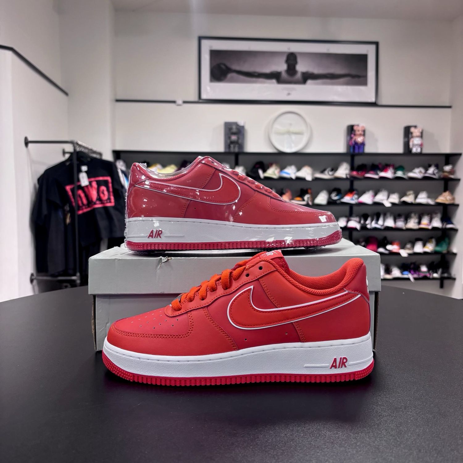 NEW NIKE AIR FORCE 1 LOW '07 PICANTE RED WHITE