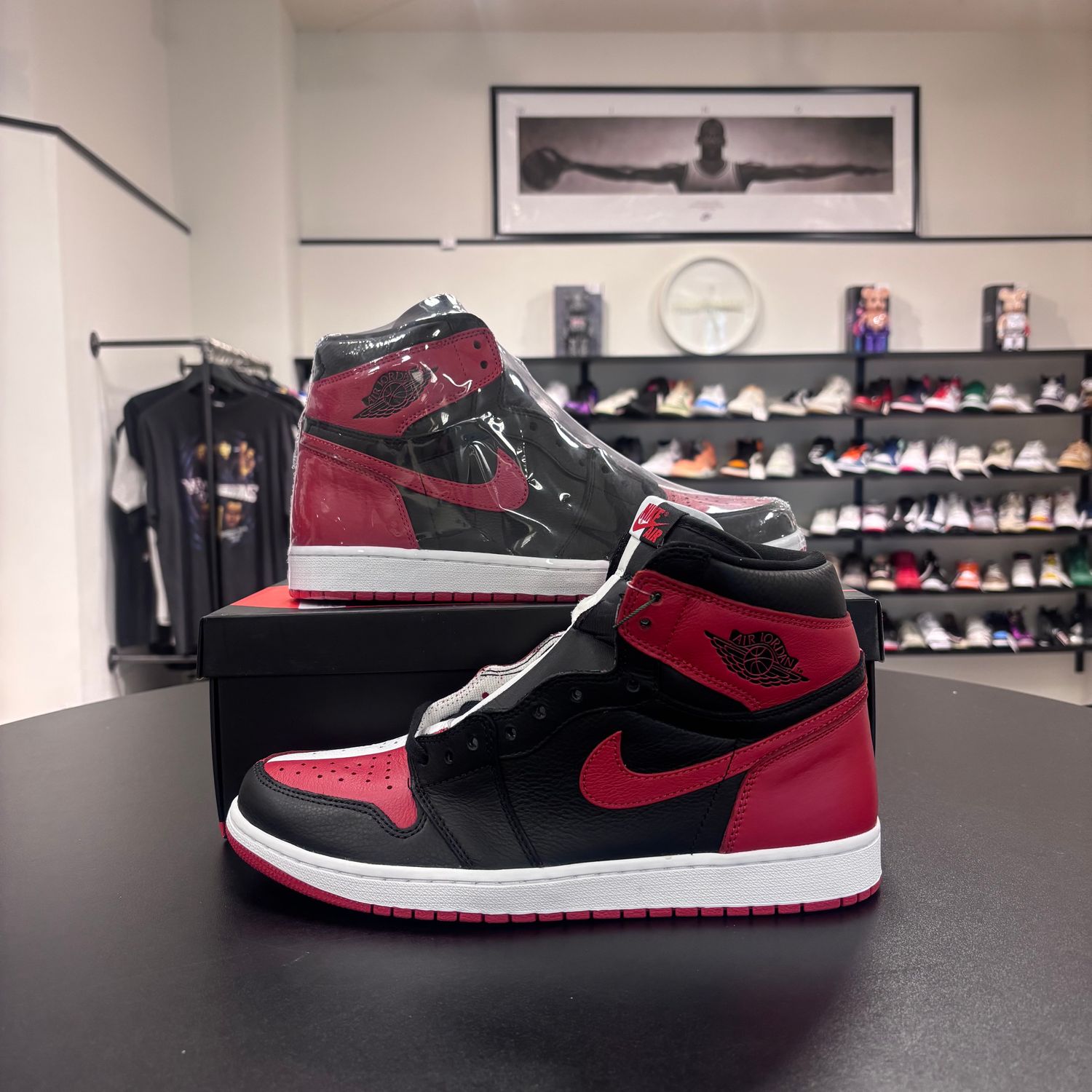 NEW AIR JORDAN 1 HOMAGE TO HOME (NON-NUMBERED)