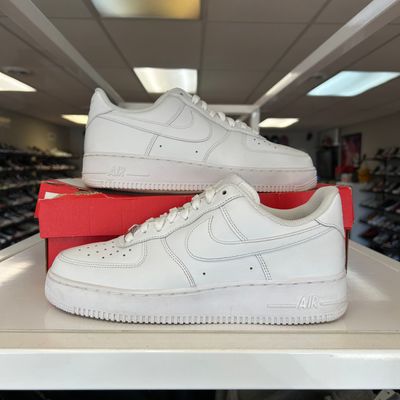 PO AIR FORCE 1 LOW WHITE SIZE 9