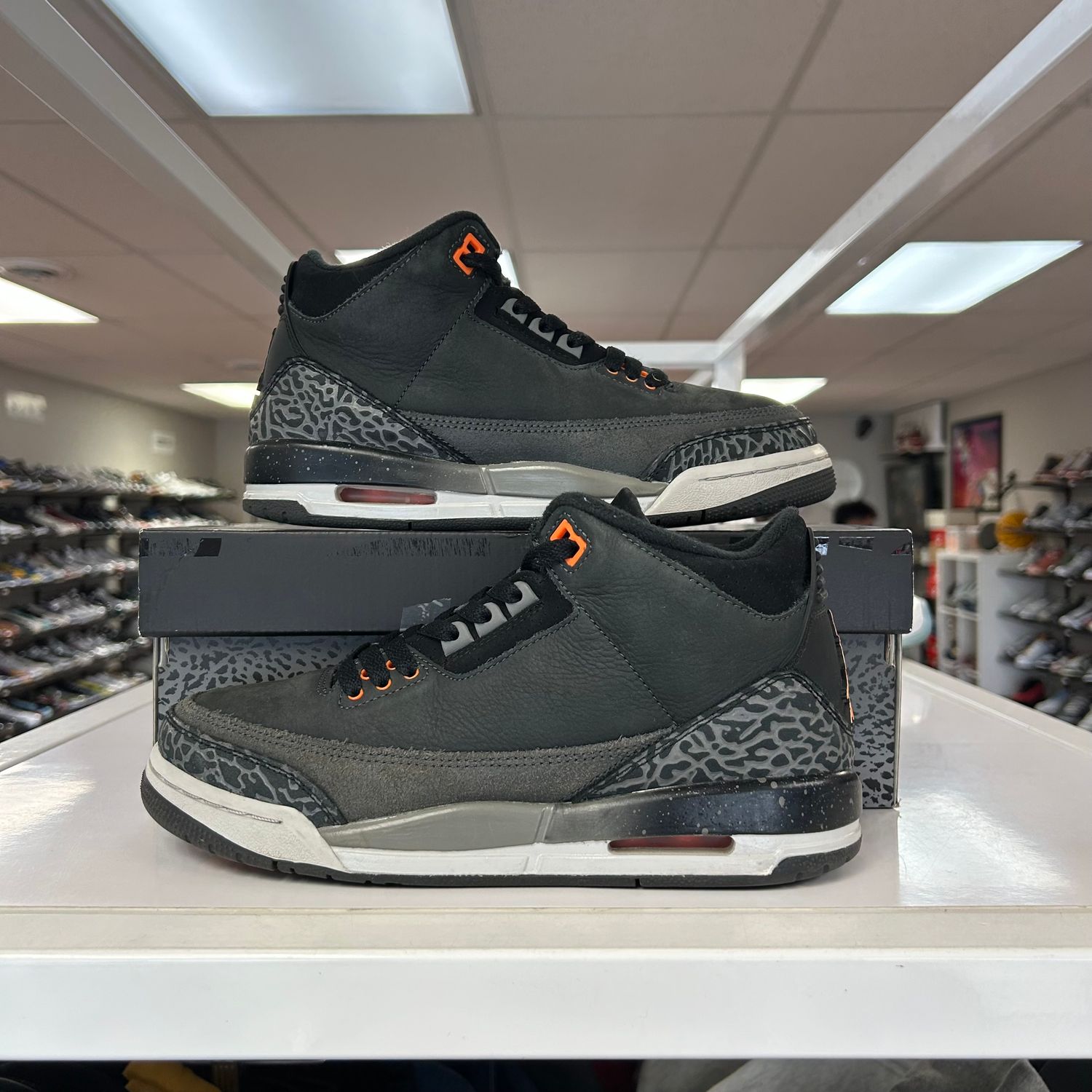 PO AIR JORDAN 3 FEAR PACK (2023) (GS) SIZE 6.5Y