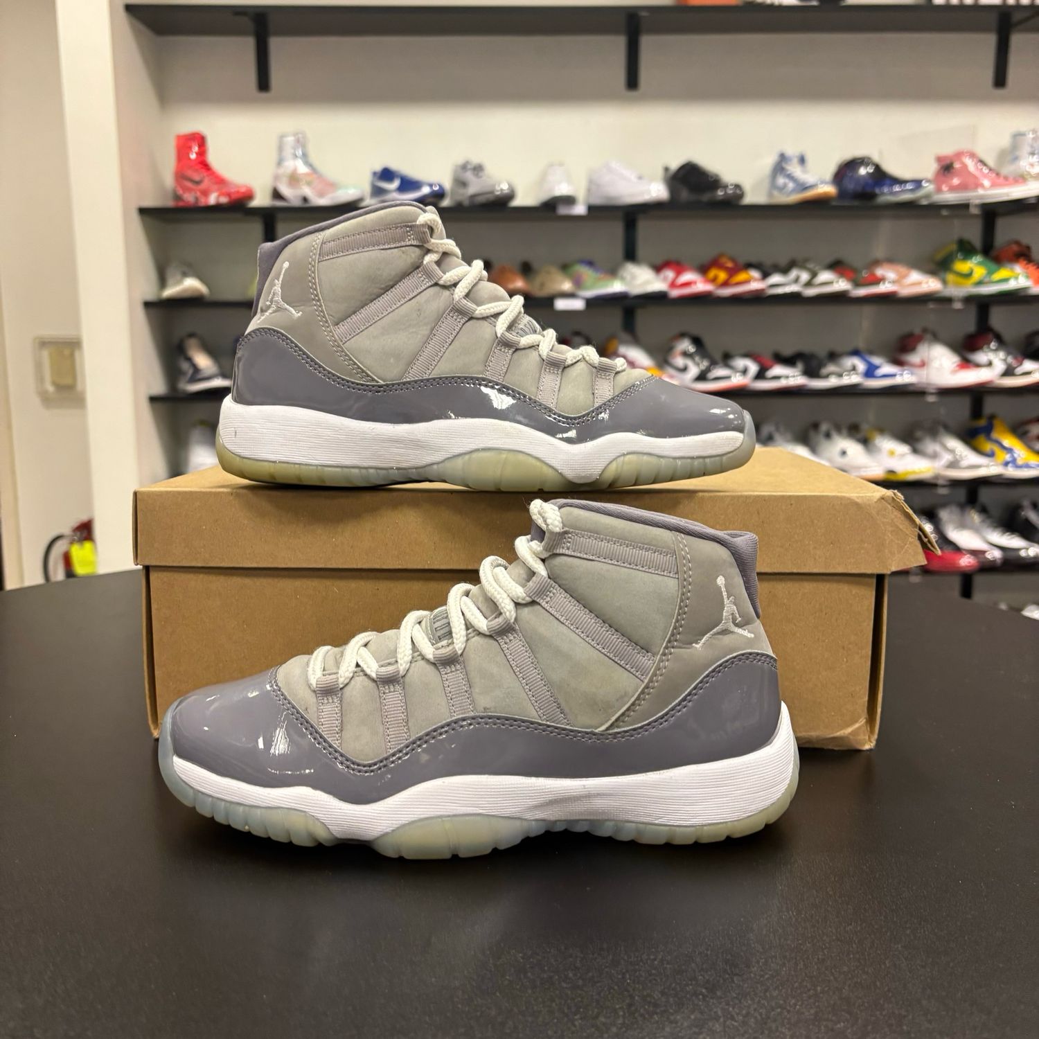 PO NB2 AIR JORDAN 11 COOL GREY SIZE 6Y