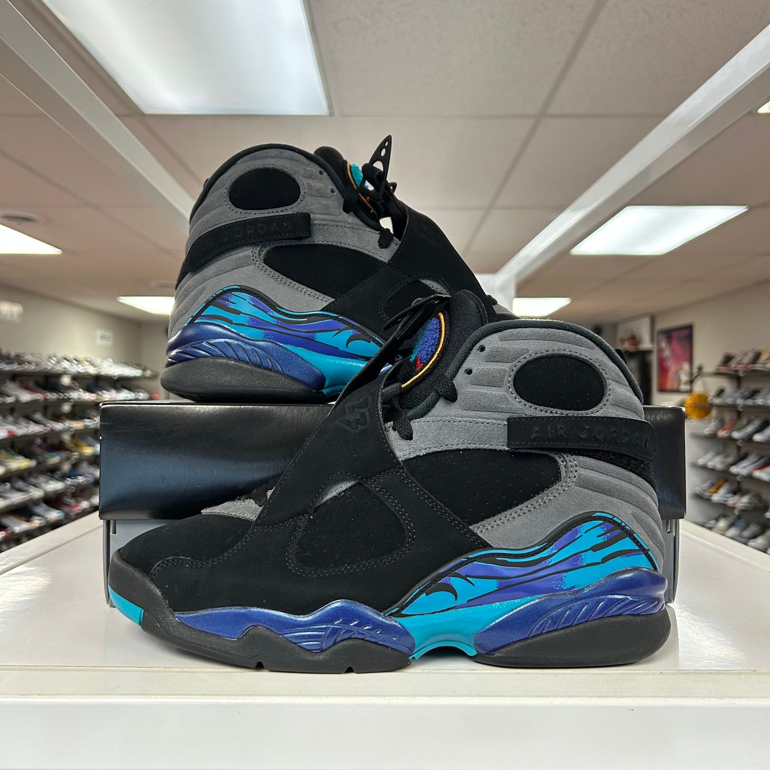 PO2 AIR JORDAN 8 RETRO AQUA (2025) SIZE 8.5