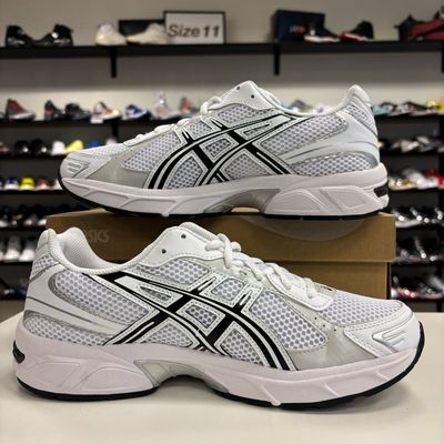 PO ASICS GEL-1130 WHITE BLACK SIZE 10.5