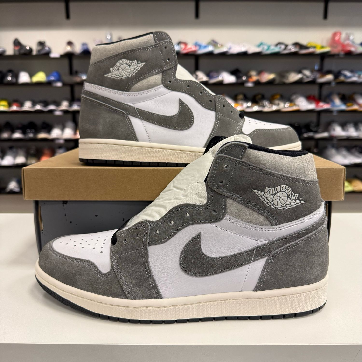 NEW (NO LID) AIR JORDAN 1 WASHED BLACK SIZE 10