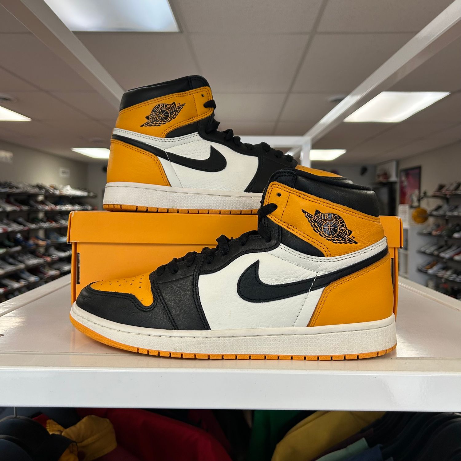 PO AIR JORDAN 1 TAXI SIZE 10.5