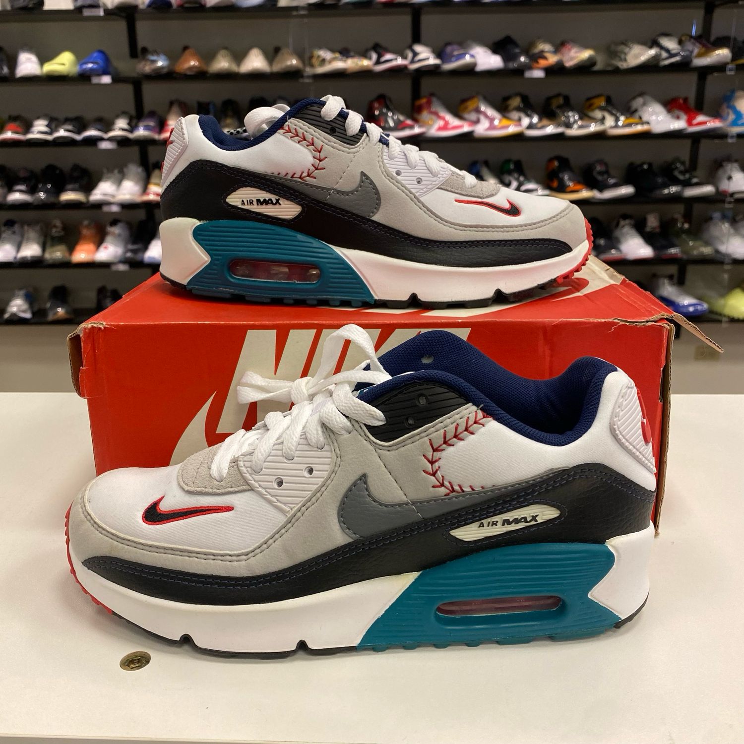 NEW DB NIKE AIR MAX 90 GRIFFEY (GS) SIZE 5.5Y