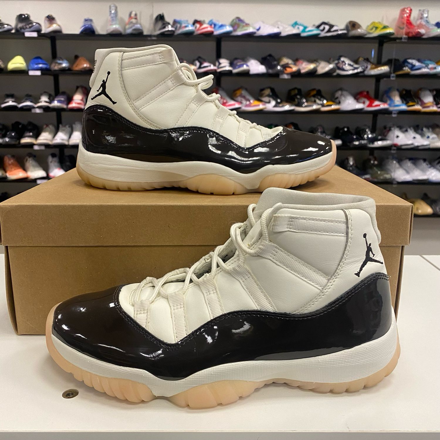 PO NB AIR JORDAN 11 NEAPOLITAN SIZE 8M/9.5W